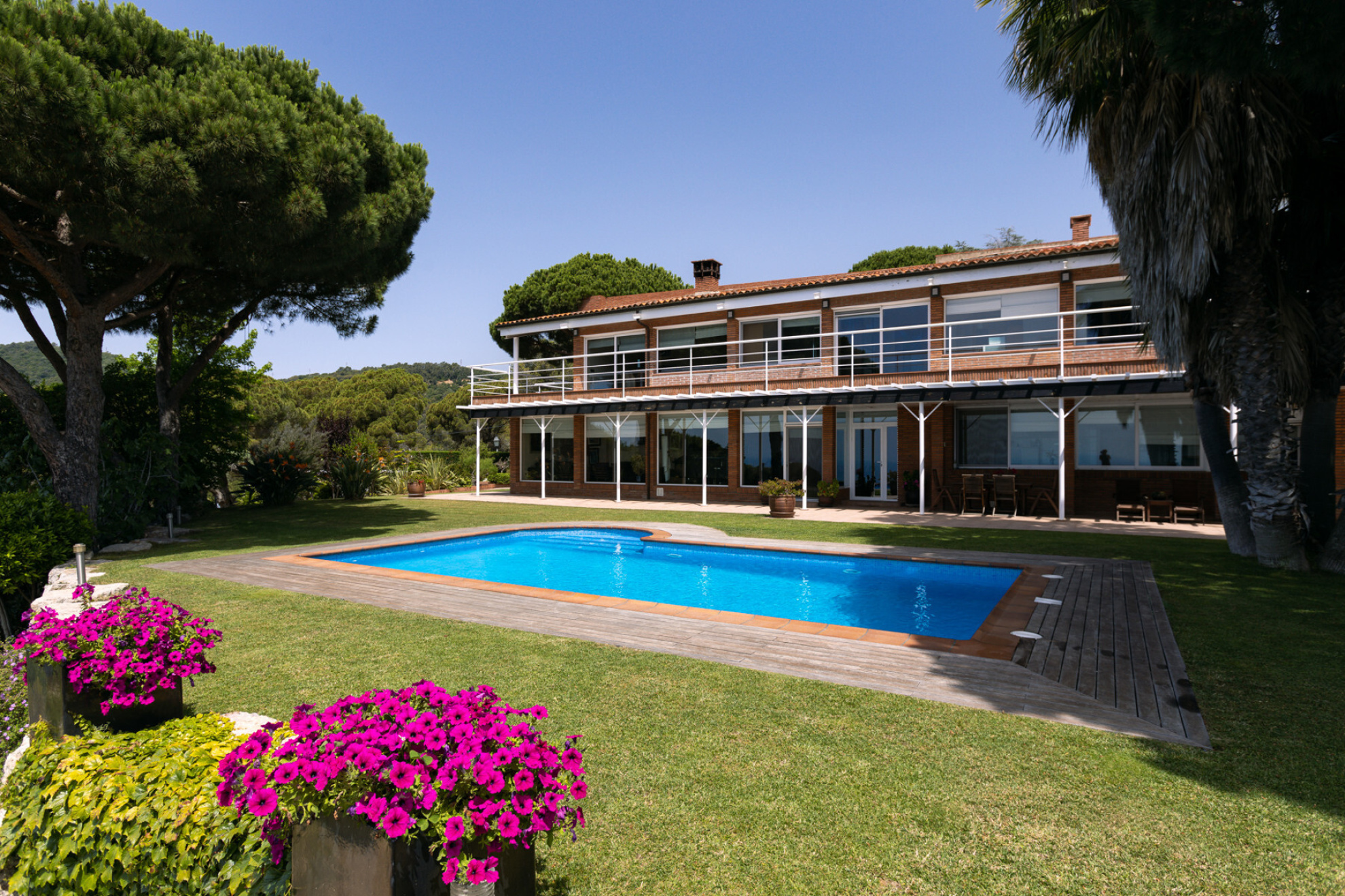  Villa with pool in an unbeatable location - 物件實景