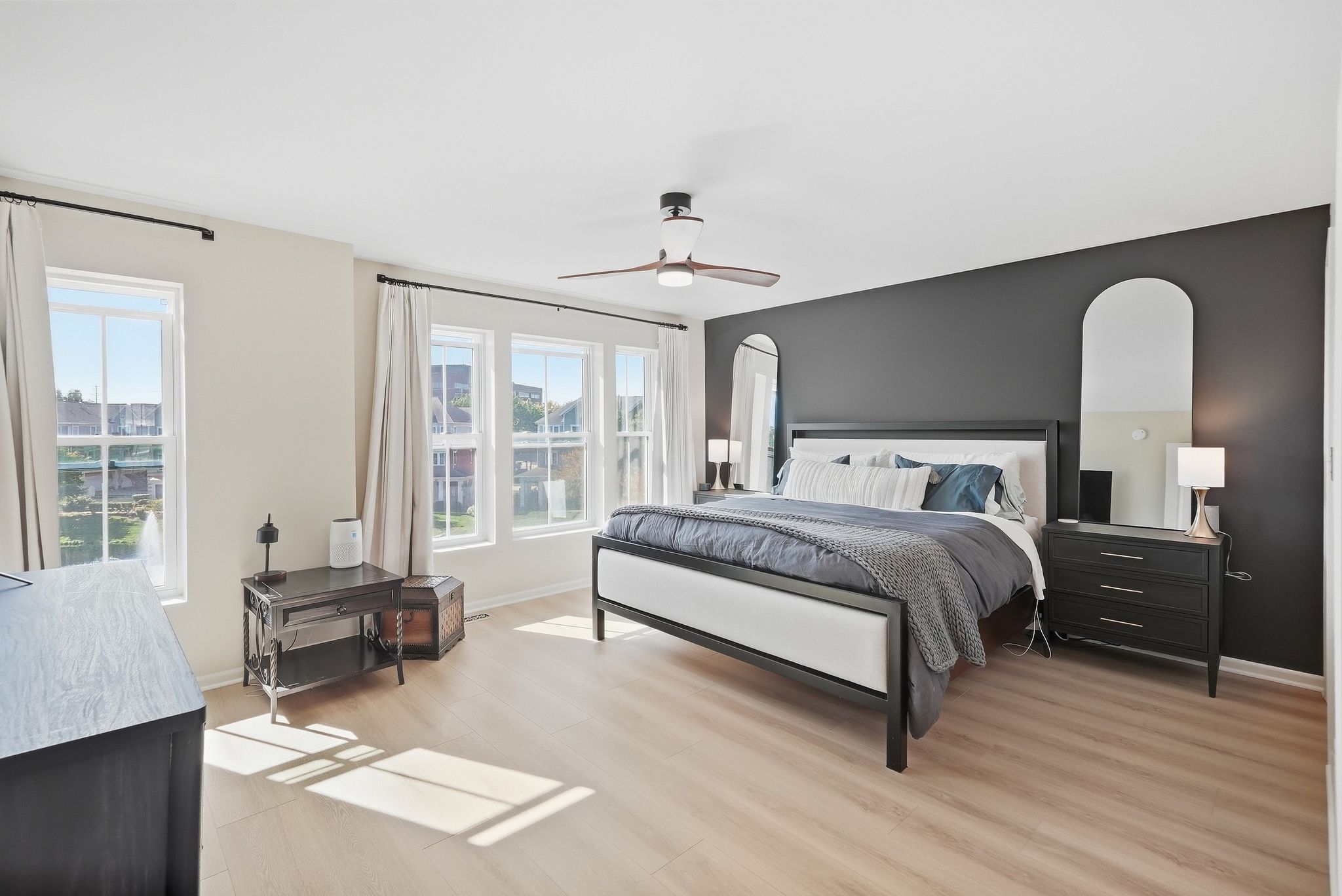 Experience the Epitome of Modern Comfort - 物件實景