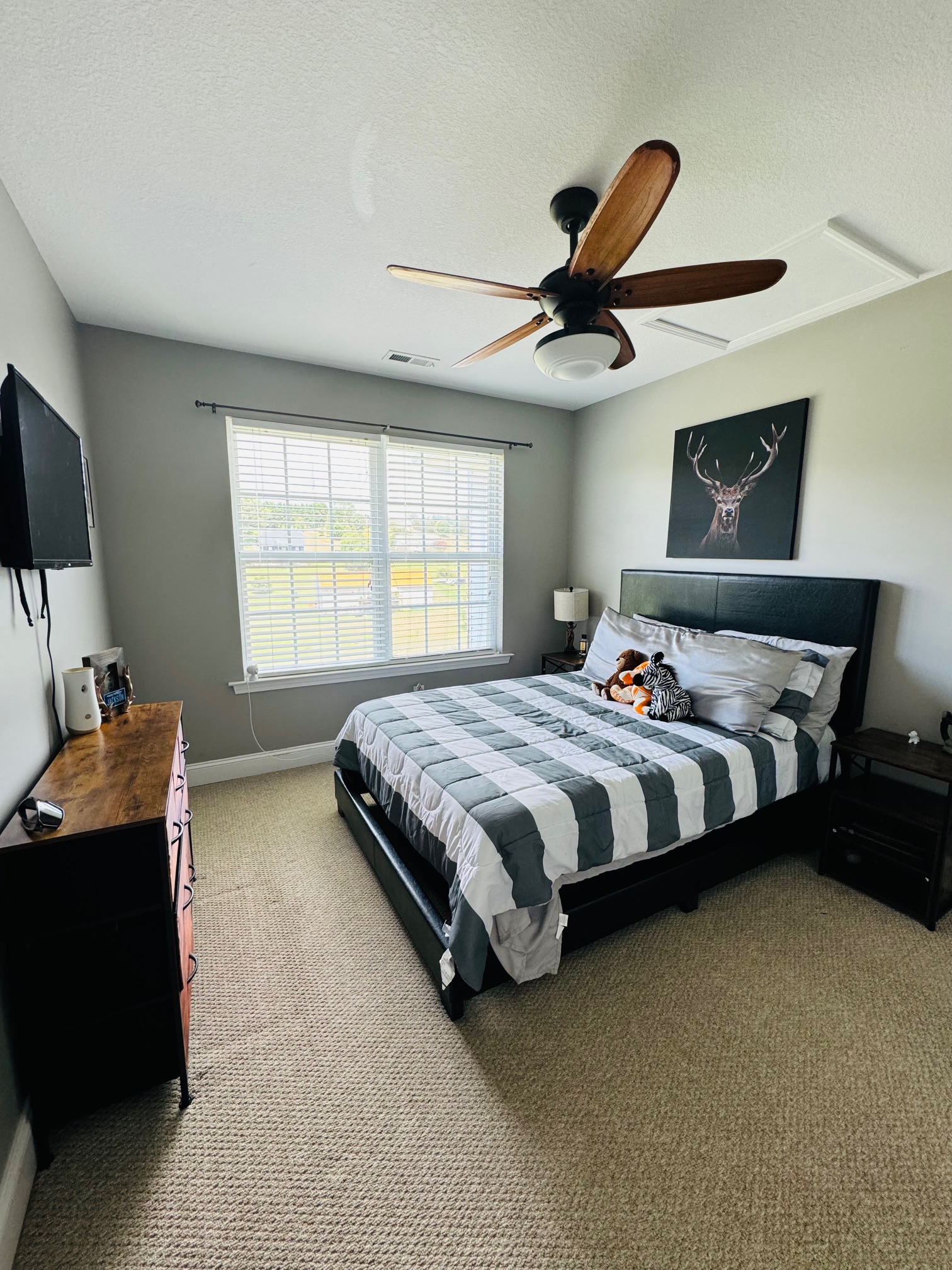 Friendsville, Tennessee, 37737, United States, 3 Bedrooms Bedrooms, ,4 BathroomsBathrooms,Residential,For Sale,1962671