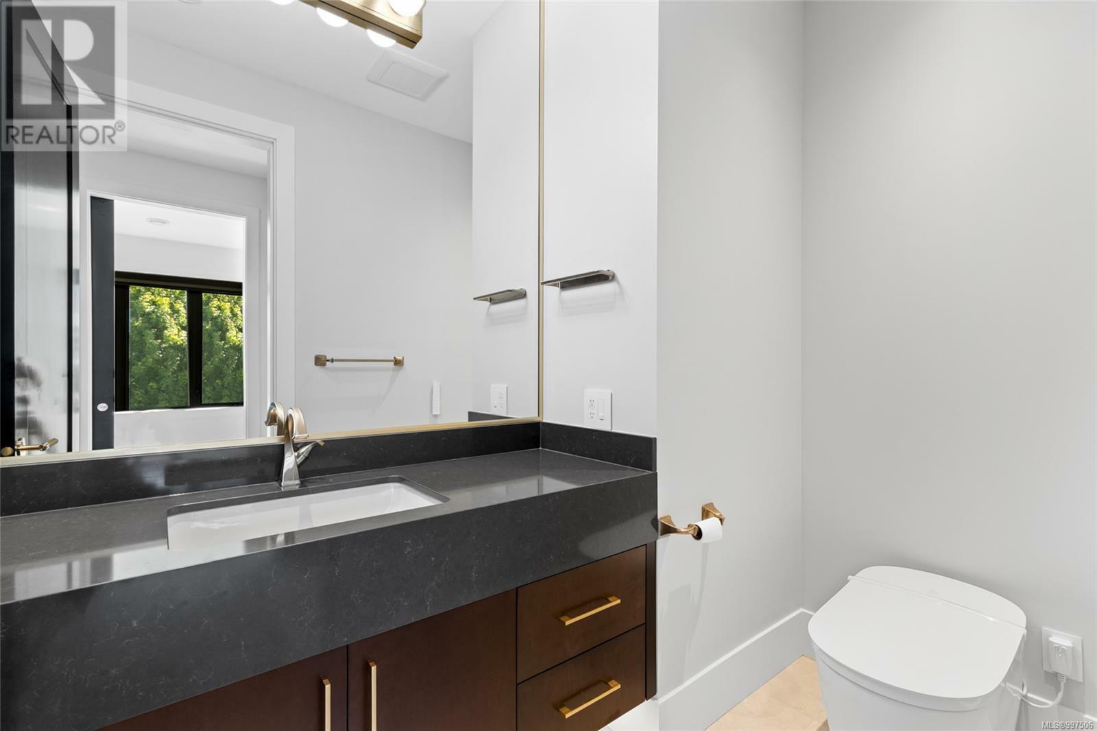LANGFORD, British Columbia, V9B 0P4, CA, 4 Bedrooms Bedrooms, ,5 BathroomsBathrooms,Residential,For Sale,1874922