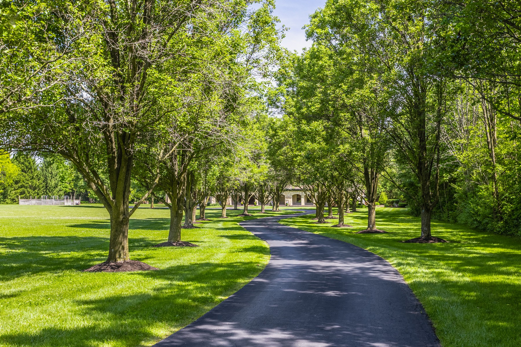  Rare Opportunity to Own a Stunning Home with Acreage in West Carmel - 物件實景