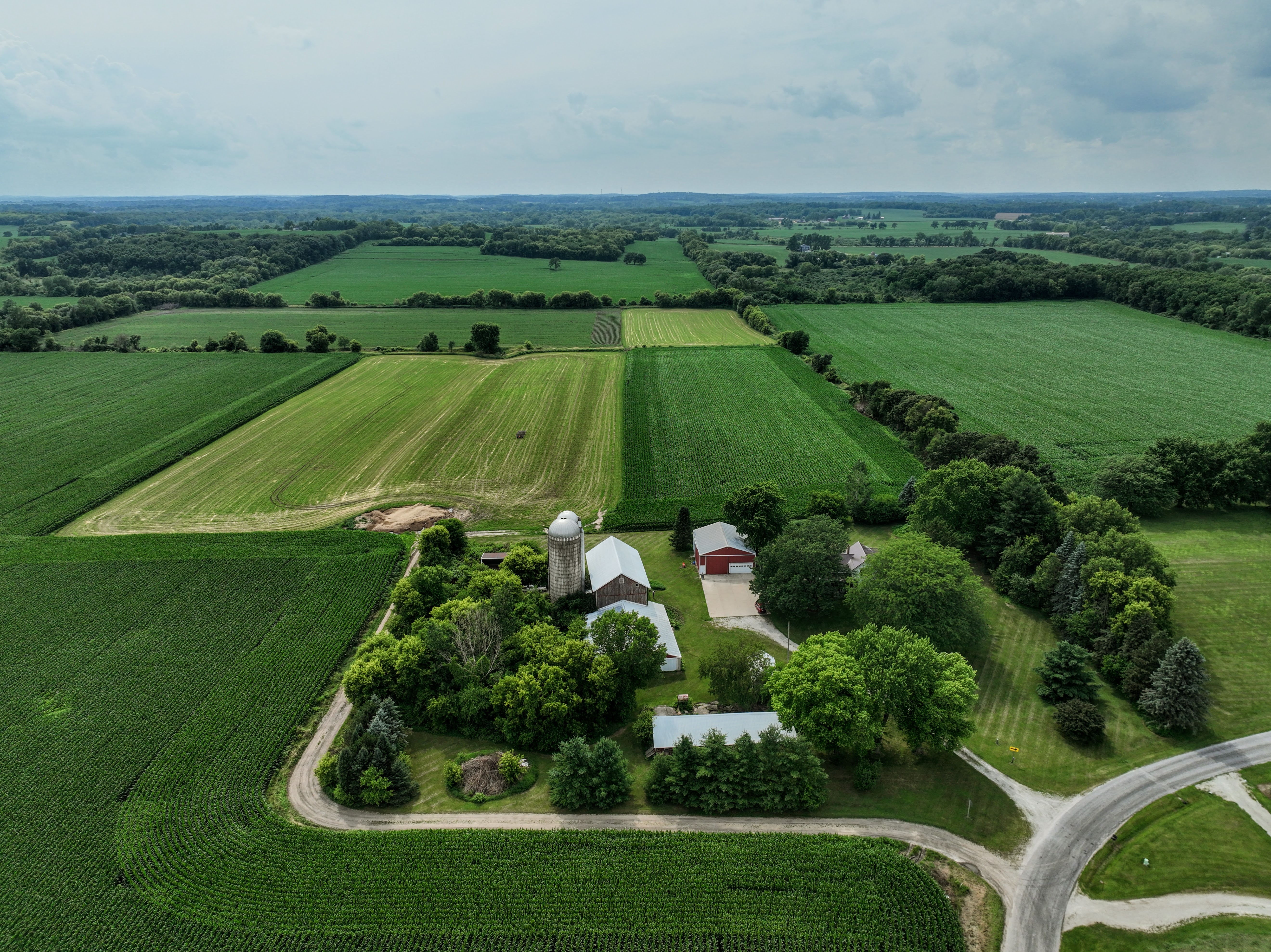 Milford, Wisconsin, 53551, United States, 4 Bedrooms Bedrooms, ,2 BathroomsBathrooms,Residential,For Sale,1889532