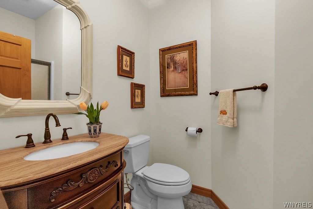 Grand Island, New York, 14072, United States, 4 Bedrooms Bedrooms, ,4 BathroomsBathrooms,Residential,For Sale,2048068
