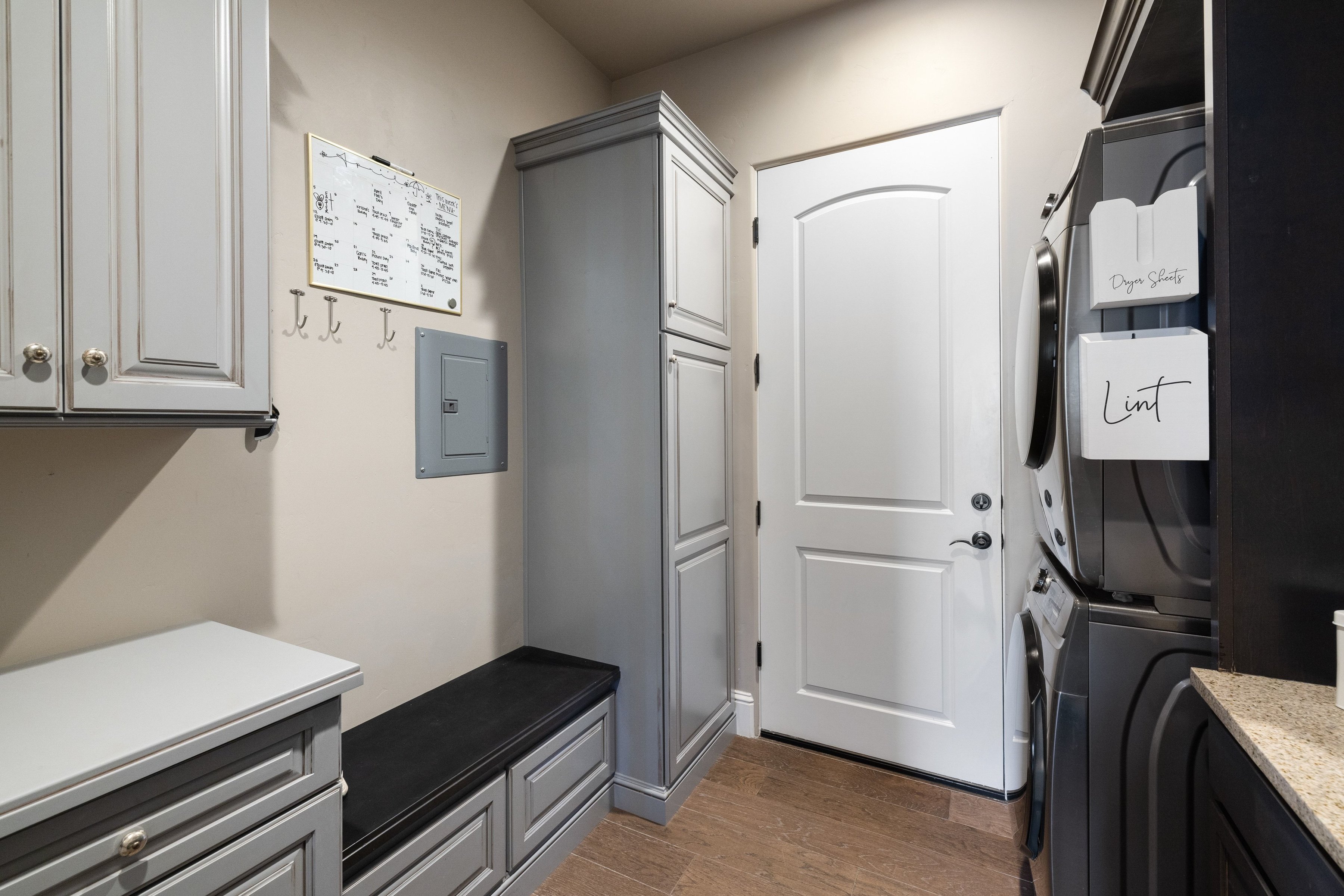  Luxurious Modern Farmhouse with Breathtaking Views - 物件實景