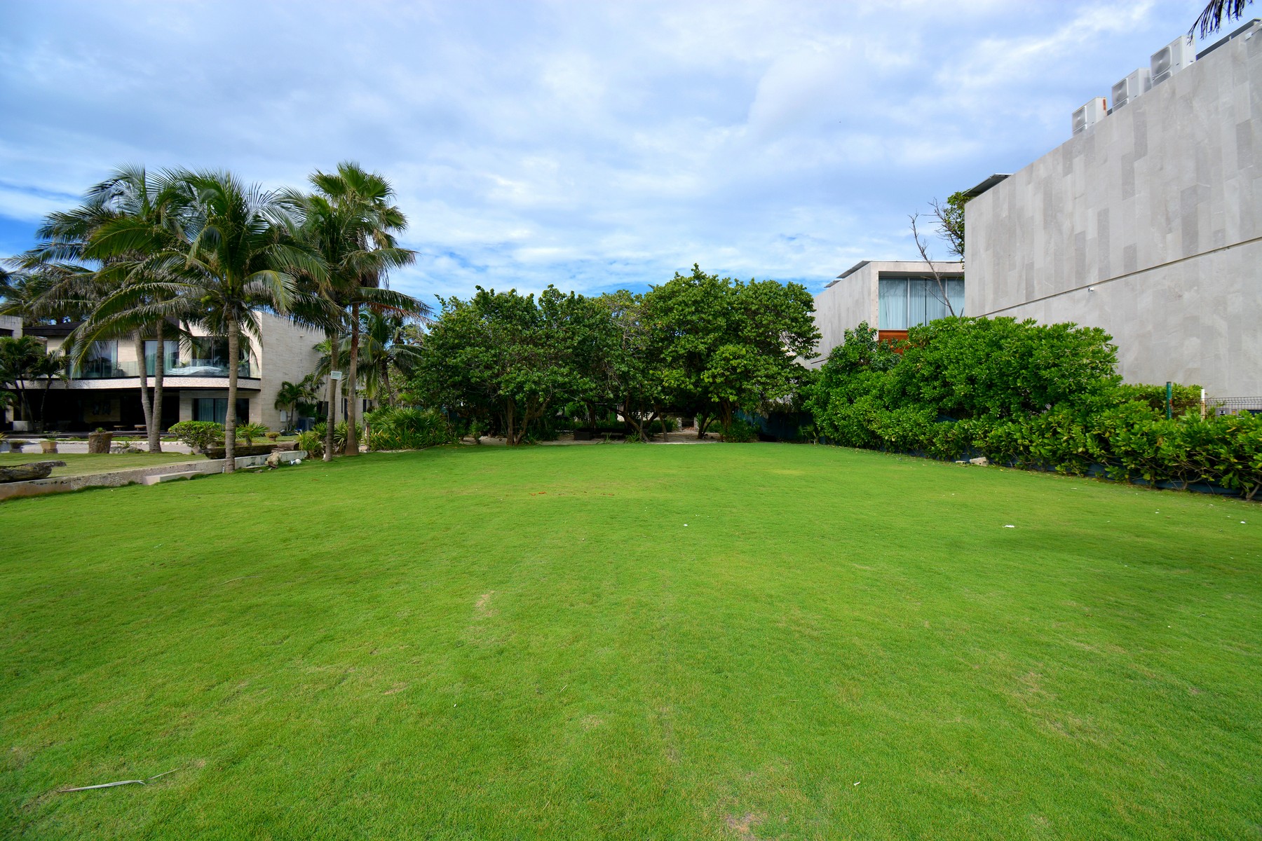  BEACHFRONT RESIDENTIAL LOT IN PLAYACAR GATED COMMUNITY - 物件實景