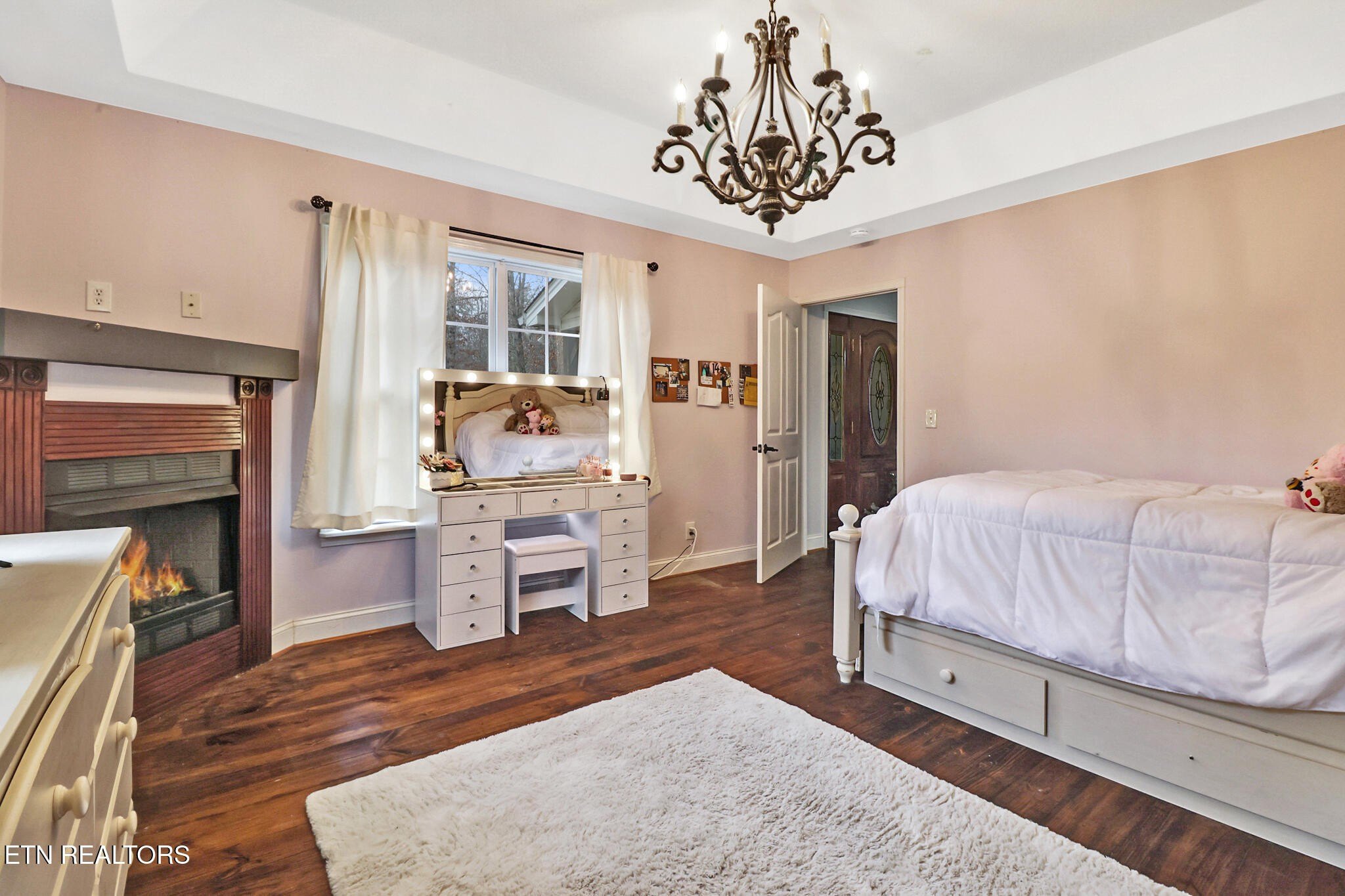 Crossville, Tennessee, 38572, United States, 2 Bedrooms Bedrooms, ,3 BathroomsBathrooms,Residential,For Sale,1998694