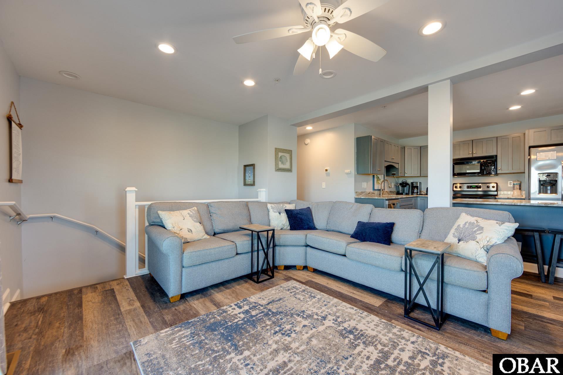 Duck, North Carolina, 27949, United States, 3 Bedrooms Bedrooms, ,2 BathroomsBathrooms,Residential,For Sale,1992061