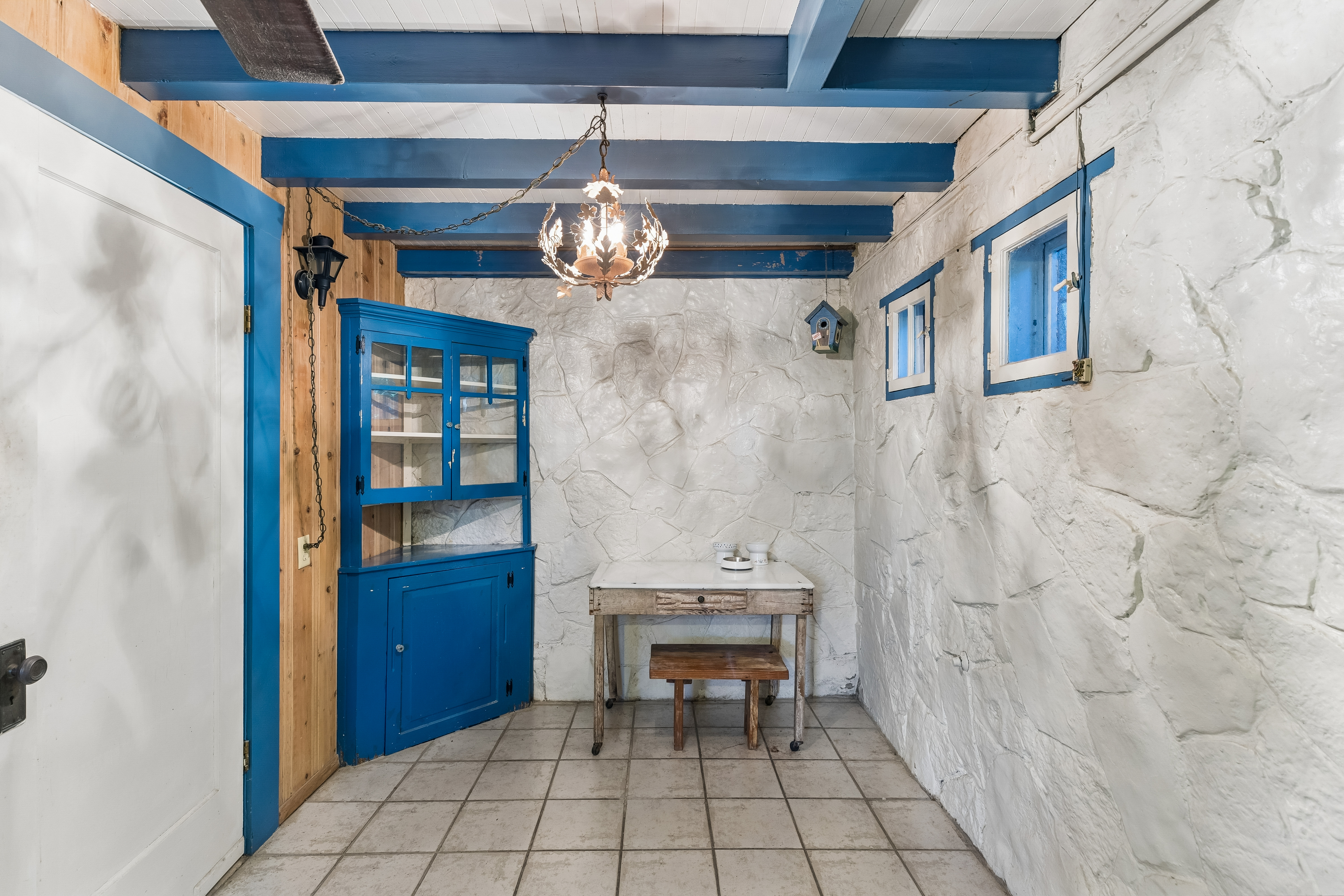  Spanish-Style Historic Woodland Retreat in Helotes - 物件實景