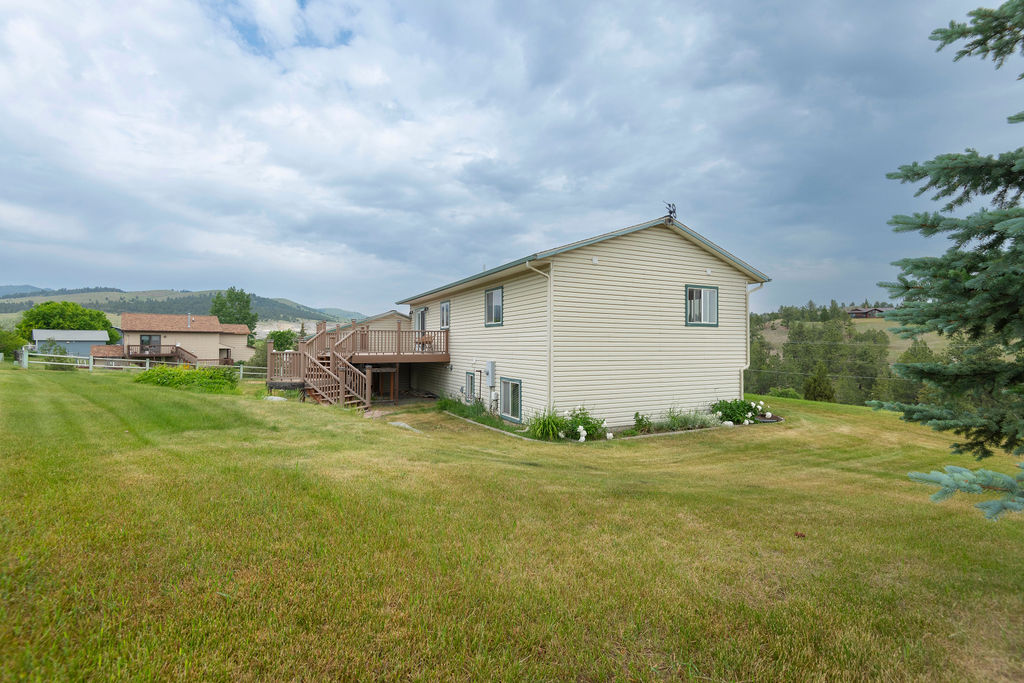 Clancy, Montana, 59634, United States, 4 Bedrooms Bedrooms, ,3 BathroomsBathrooms,Residential,For Sale,1860734