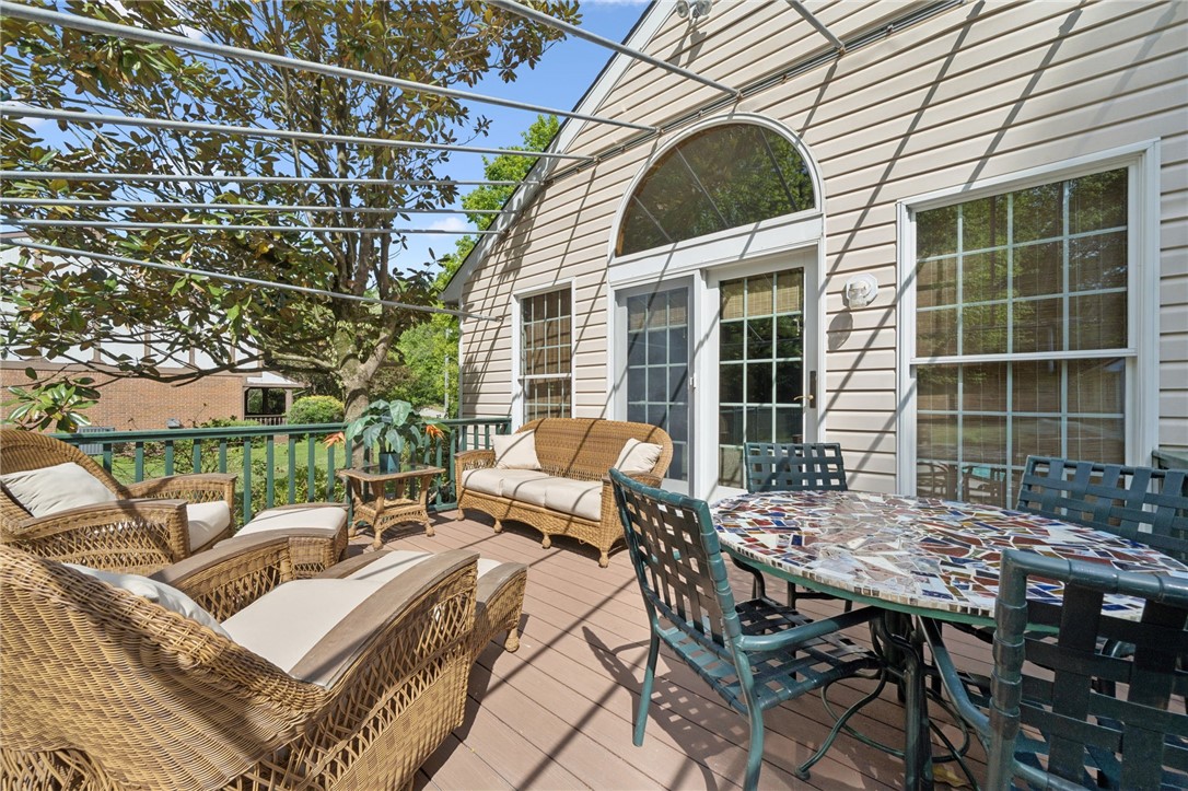 Level Green, Pennsylvania, 15085, United States, 4 Bedrooms Bedrooms, ,4 BathroomsBathrooms,Residential,For Sale,2049075
