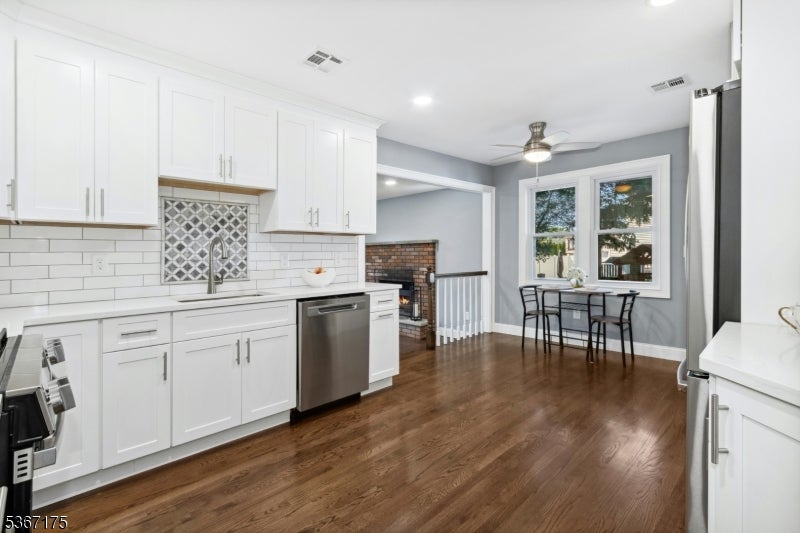 Union Twp., New Jersey, 07083, United States, 4 Bedrooms Bedrooms, ,3 BathroomsBathrooms,Residential,For Sale,1935310