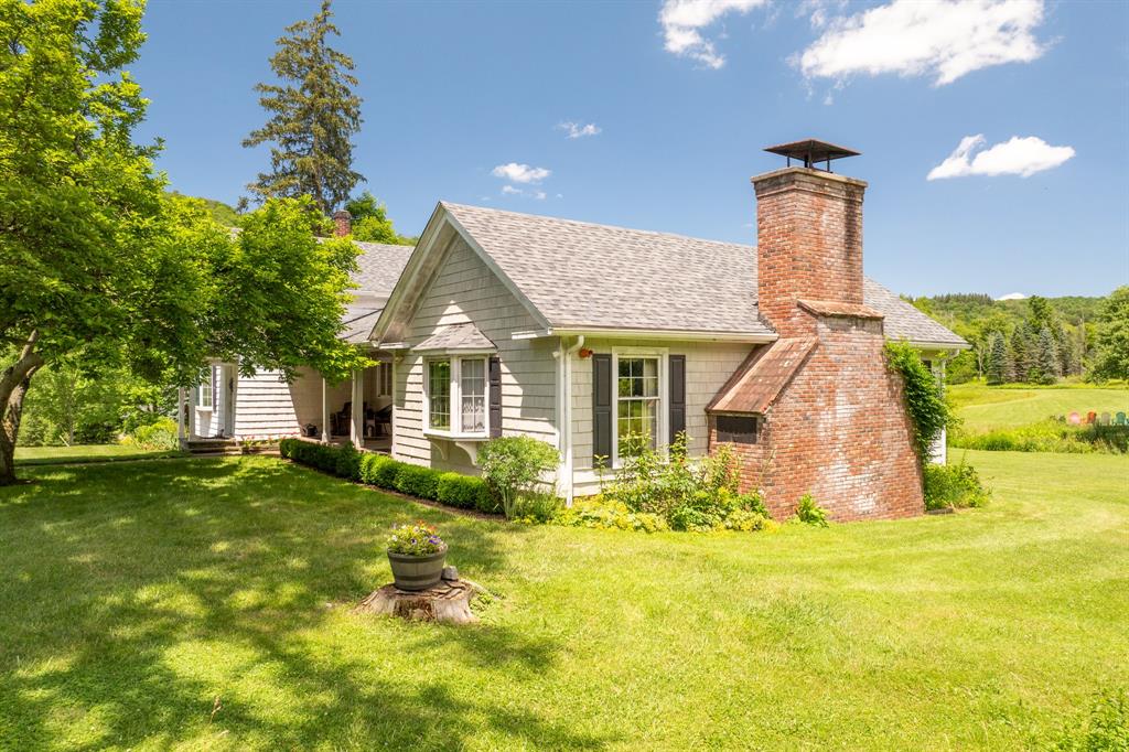 North Branch, New York, 12766, United States, 4 Bedrooms Bedrooms, ,3 BathroomsBathrooms,Residential,For Sale,1977100