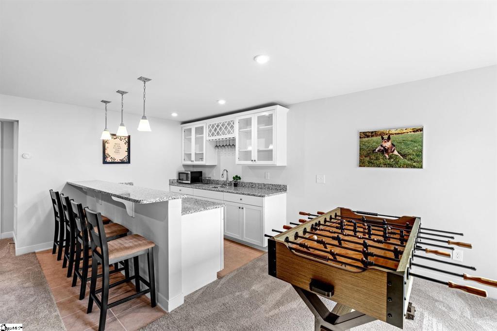 Greenville, South Carolina, 29607, United States, 6 Bedrooms Bedrooms, ,4 BathroomsBathrooms,Residential,For Sale,1986555