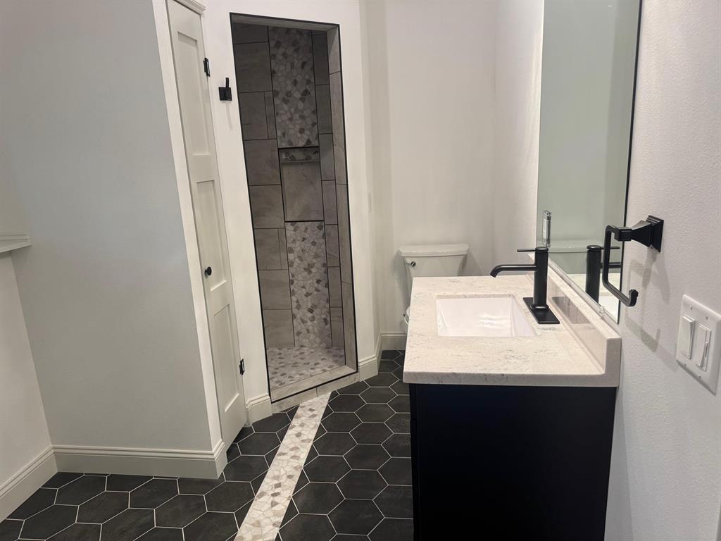 Madison, Wisconsin, 53704, United States, 4 Bedrooms Bedrooms, ,5 BathroomsBathrooms,Residential,For Sale,1973906