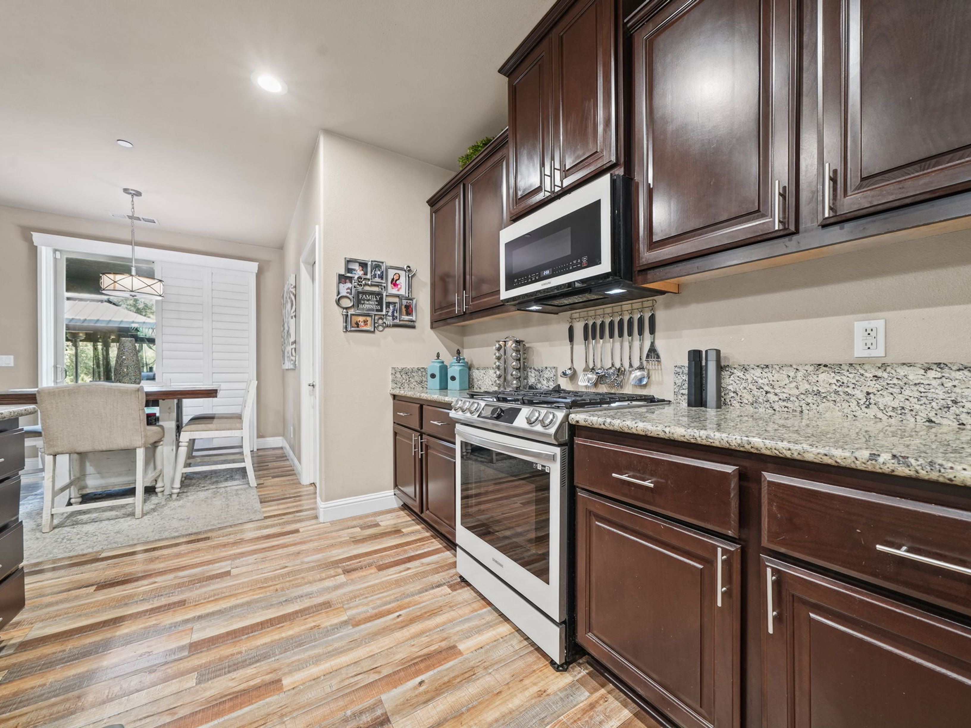  5250 West Lake Road, Valley Springs, CA 95252 - 物件實景