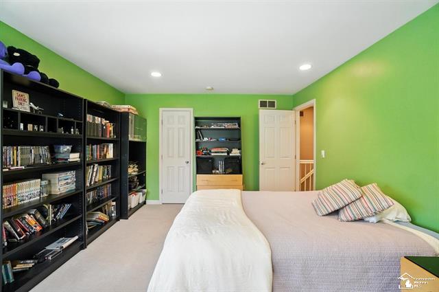 MONROE, Michigan, 48162, United States, 4 Bedrooms Bedrooms, ,7 BathroomsBathrooms,Residential,For Sale,1995576