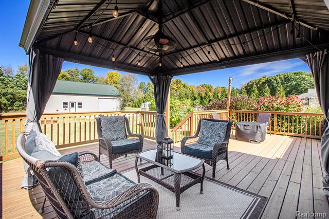 Oceola Twp, Michigan, 48843, United States, 3 Bedrooms Bedrooms, ,4 BathroomsBathrooms,Residential,For Sale,1980235