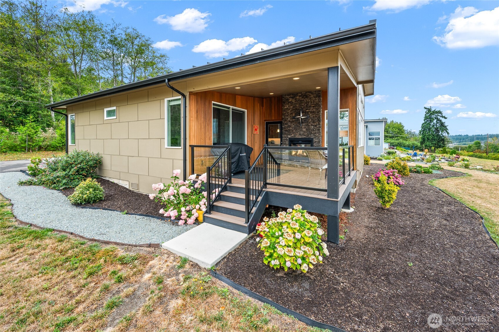 Camano Island, Washington, 98282, United States, 3 Bedrooms Bedrooms, ,2 BathroomsBathrooms,Residential,For Sale,1973716