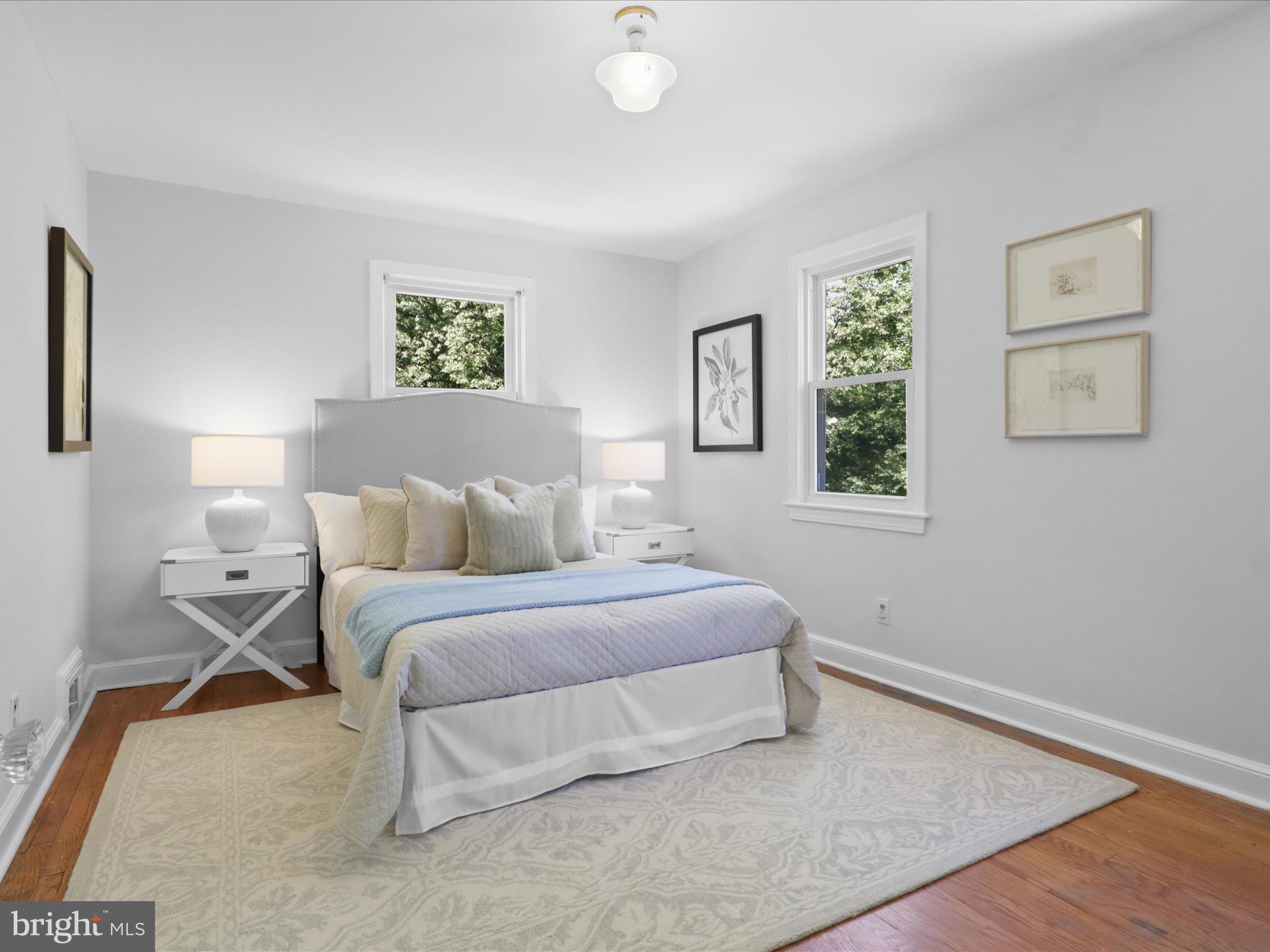 Arlington, Virginia, 22207, United States, 3 Bedrooms Bedrooms, ,3 BathroomsBathrooms,Residential,For Sale,1979007