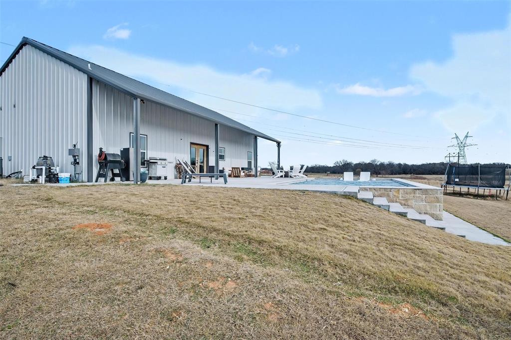 Alvord, Texas, 76225, United States, 3 Bedrooms Bedrooms, ,2 BathroomsBathrooms,Residential,For Sale,2006100