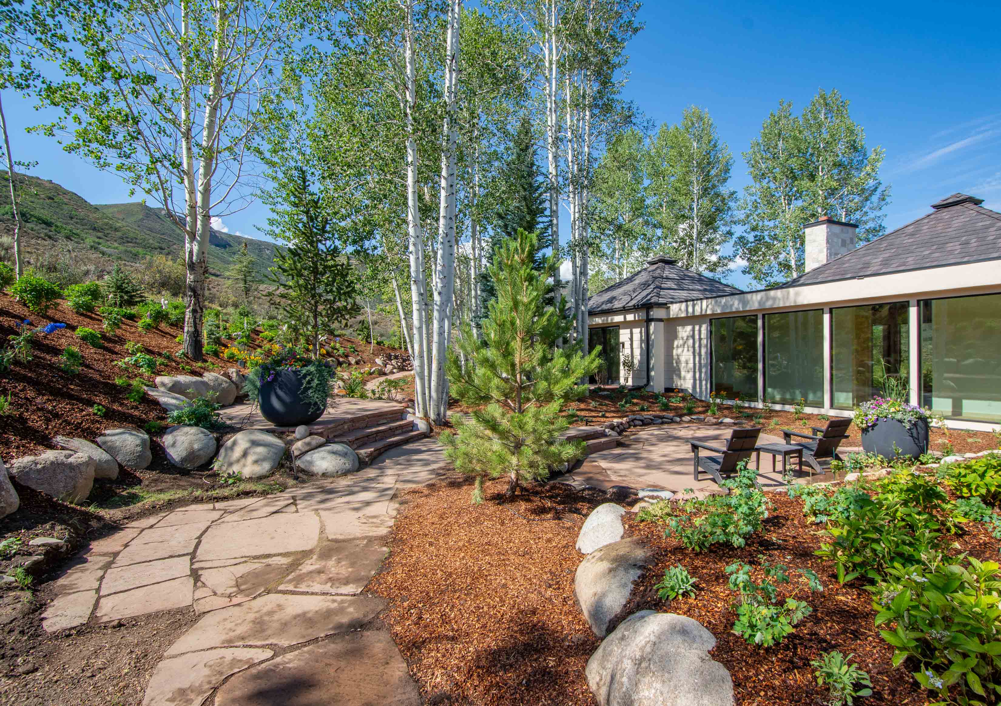  A Beautifully Reimagined Lazy O Ranch Estate with Unparalleled Mt. Sopris Views - 物件實景