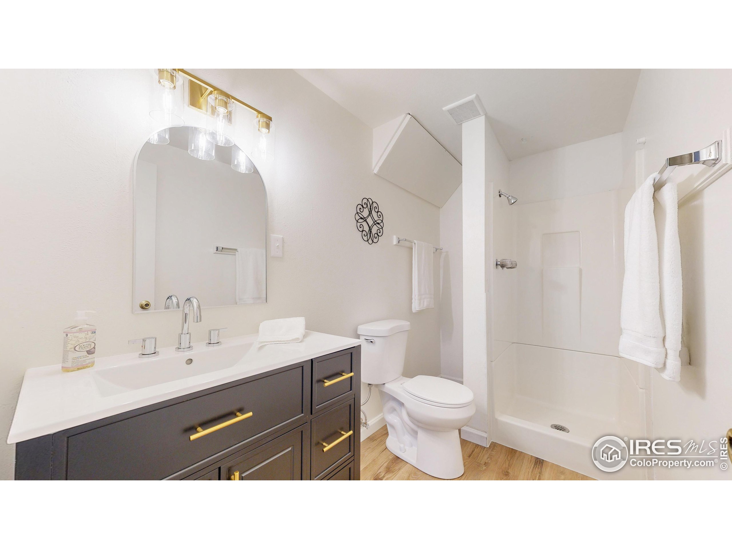 Fort Collins, Colorado, 80521, United States, 3 Bedrooms Bedrooms, ,1 BathroomBathrooms,Residential,For Sale,1948216