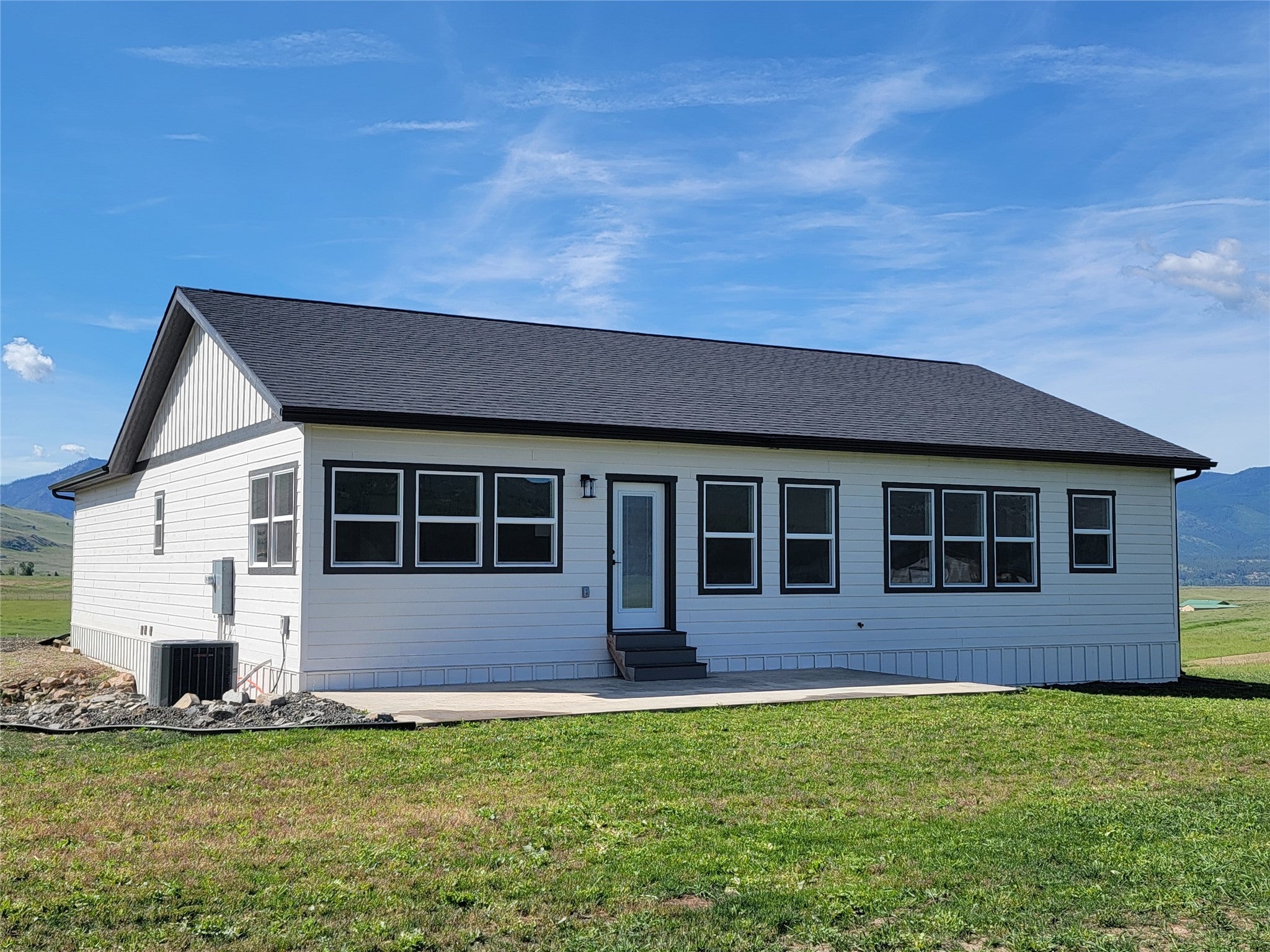 Plains, Montana, 59859, United States, 6 Bedrooms Bedrooms, ,3 BathroomsBathrooms,Residential,For Sale,1866900