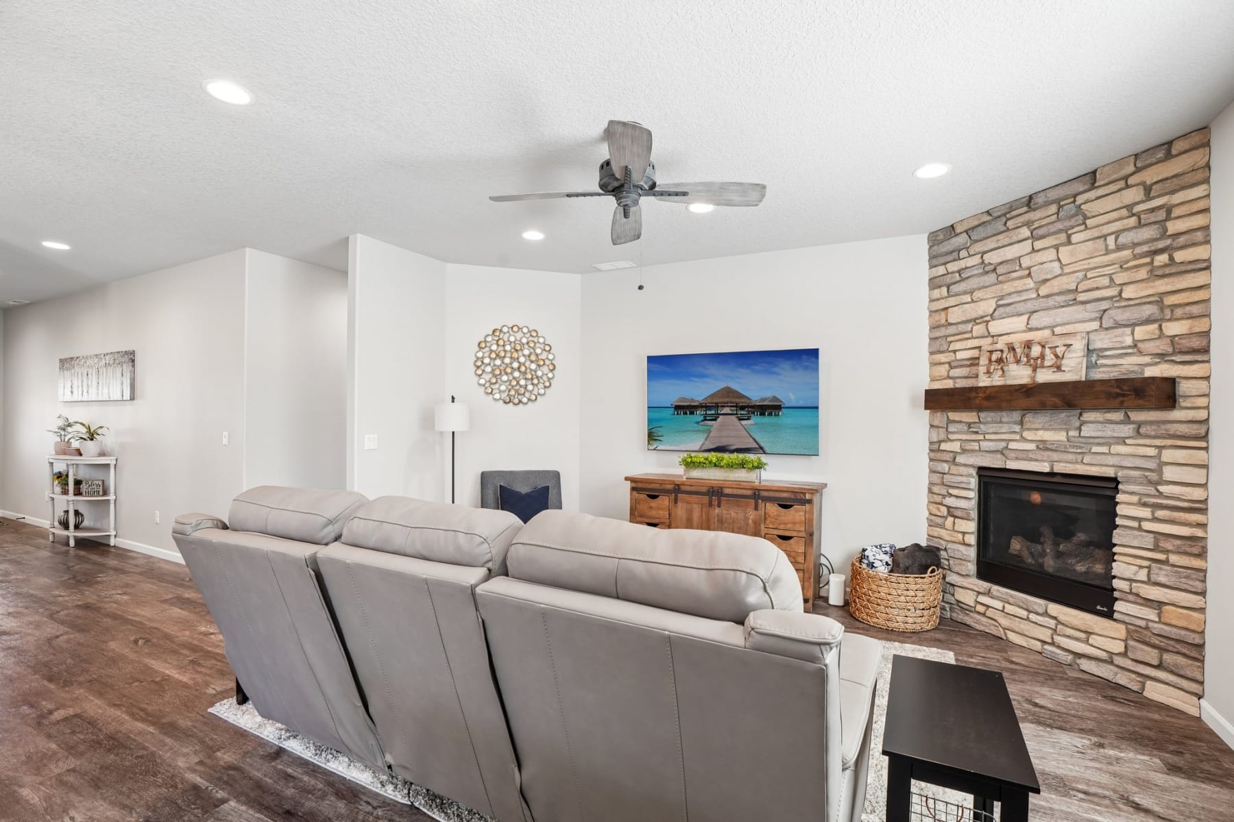  158 ZEPHYR DR Silver Lake, WA 98645 - 物件實景