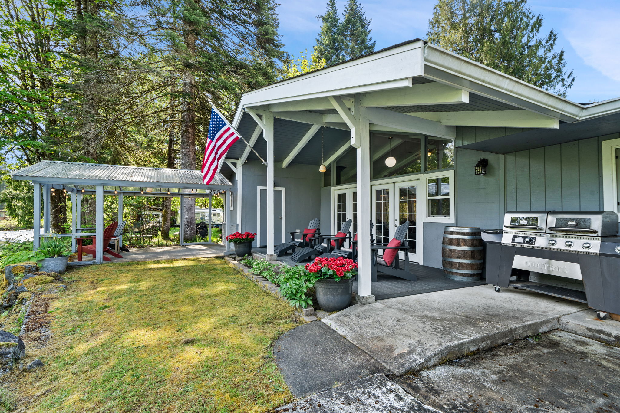  560 Mountain Trail Road, Brinnon, WA 98320 - 物件實景