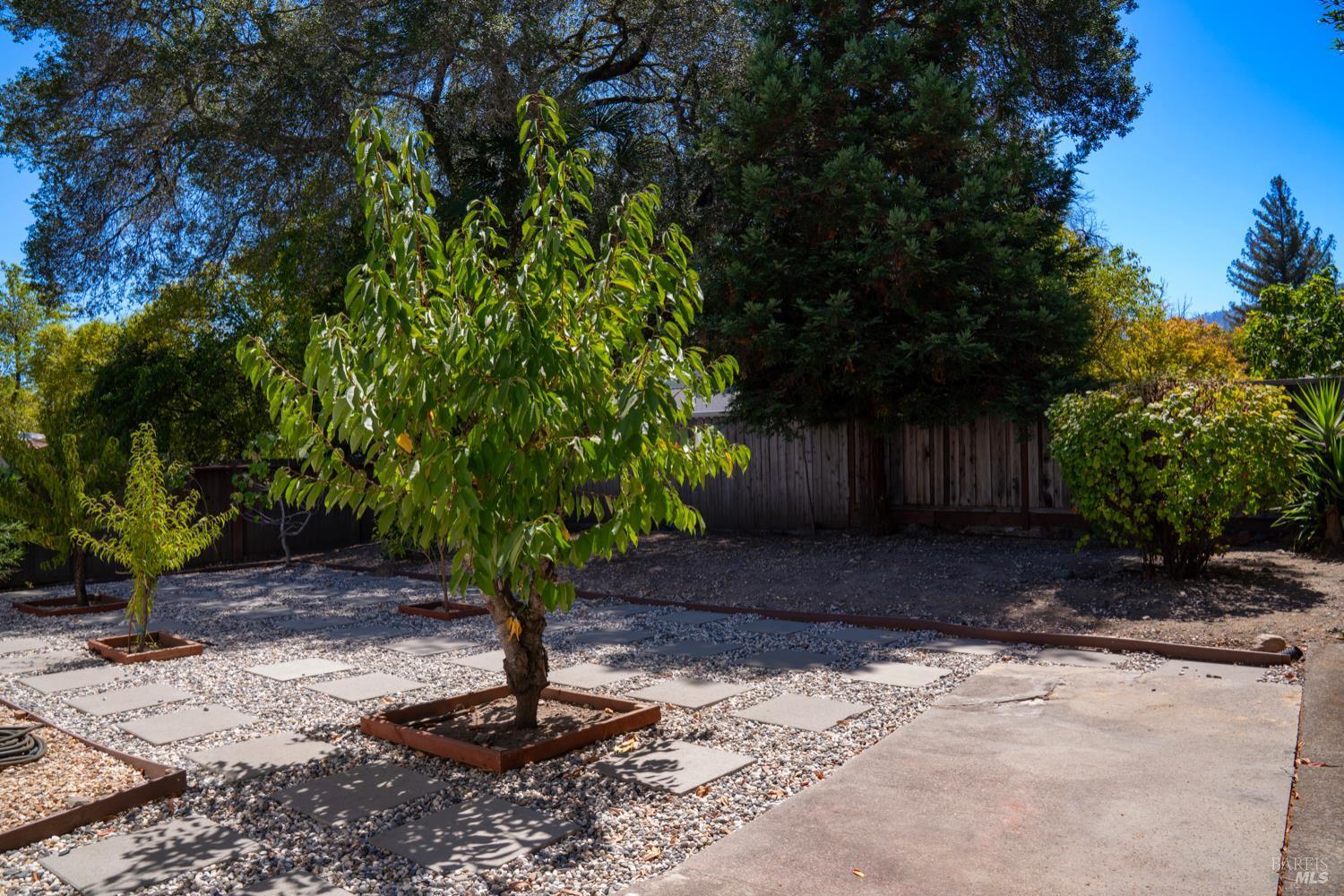 St. Helena, California, 94574, United States, 2 Bedrooms Bedrooms, ,1 BathroomBathrooms,Residential,For Sale,1927276
