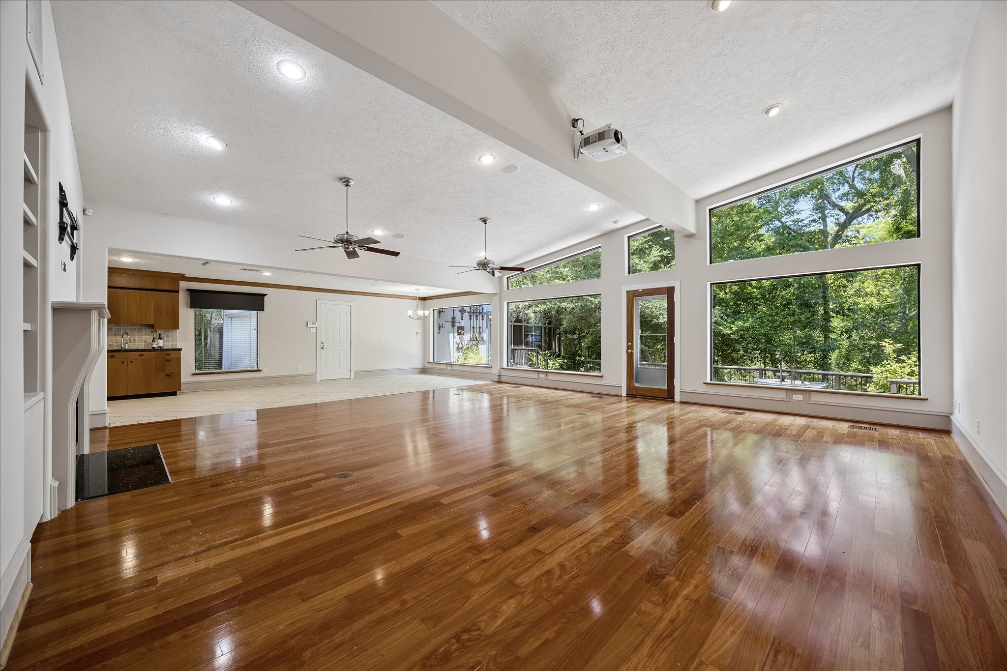  6 Gessner Road - 物件實景
