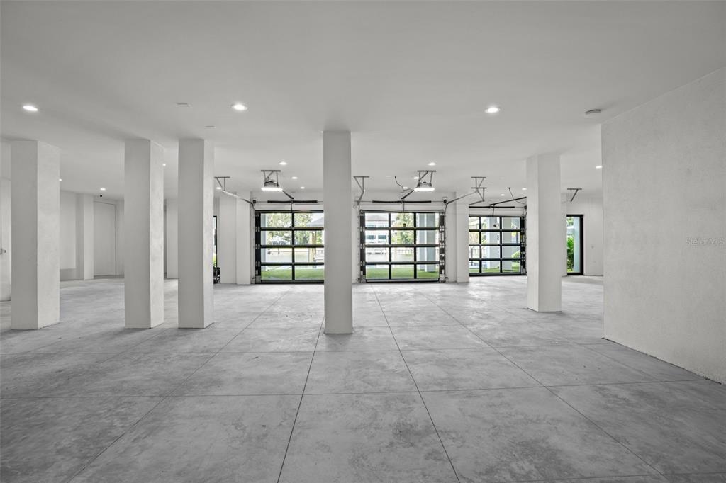 Tampa, Florida, 33629, United States, 4 Bedrooms Bedrooms, ,6 BathroomsBathrooms,Residential,For Sale,1932430