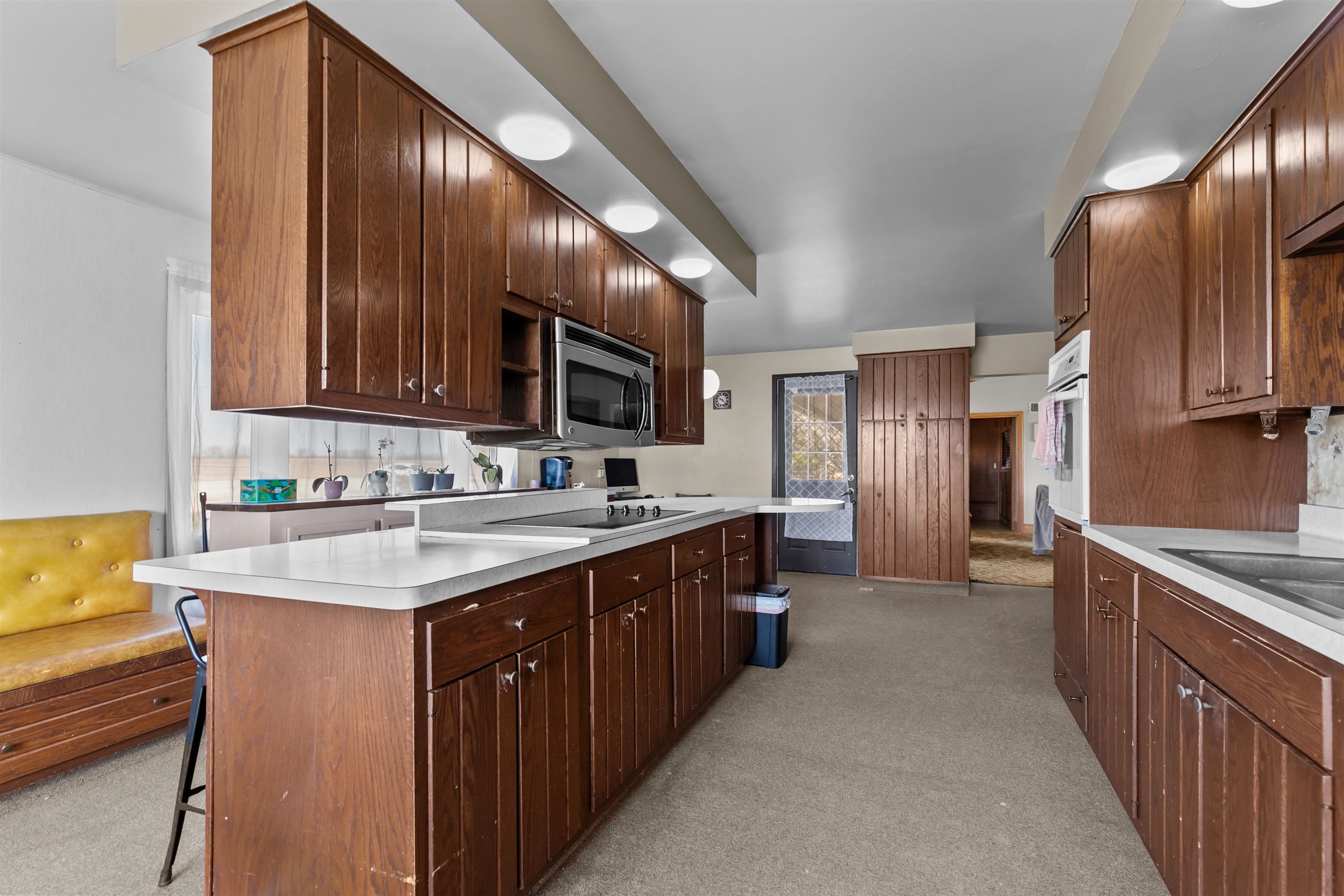 De Pere, Wisconsin, 54115, United States, 4 Bedrooms Bedrooms, ,2 BathroomsBathrooms,Residential,For Sale,1975145