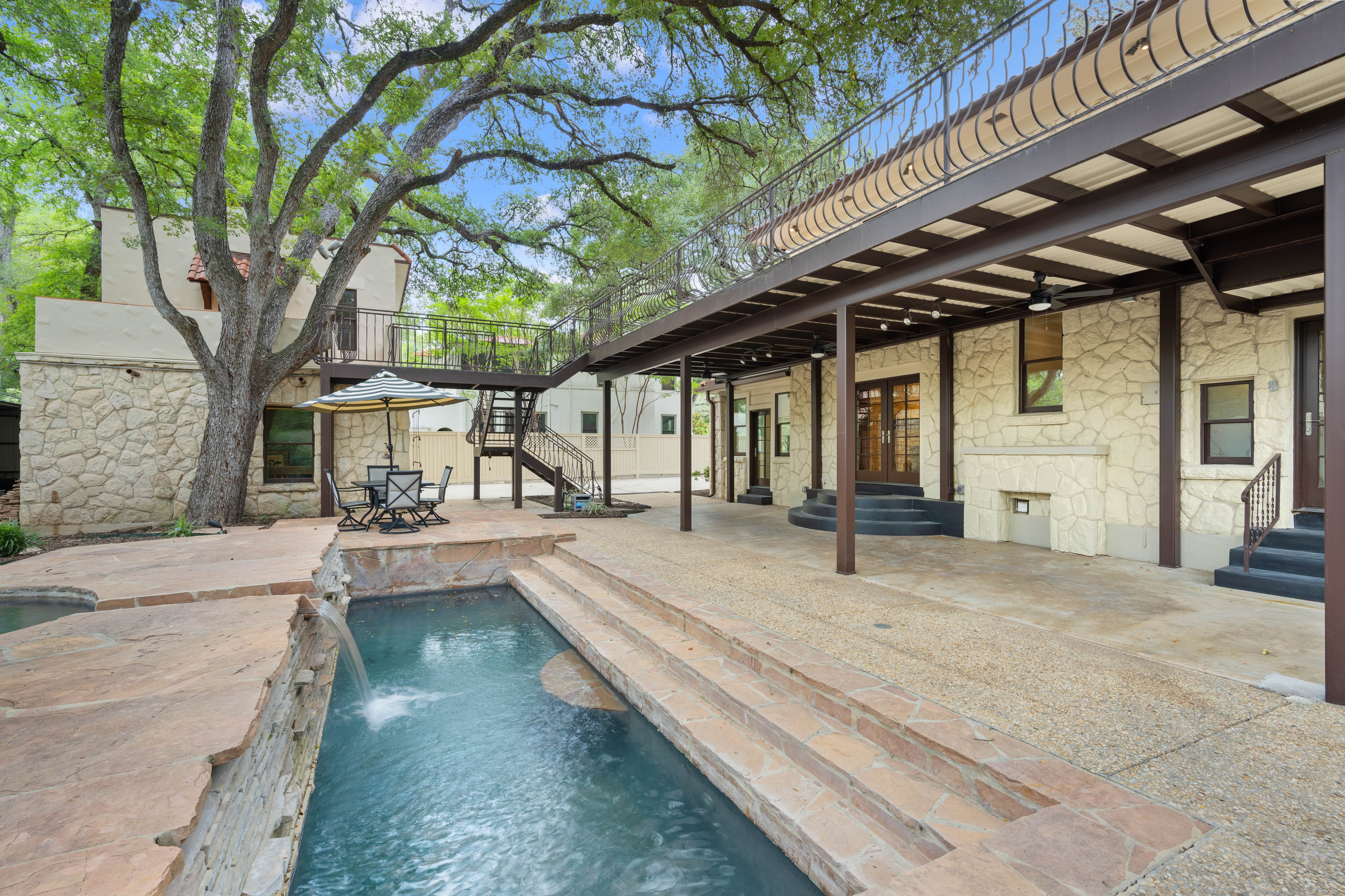  Timeless Luxury Estate - 物件實景