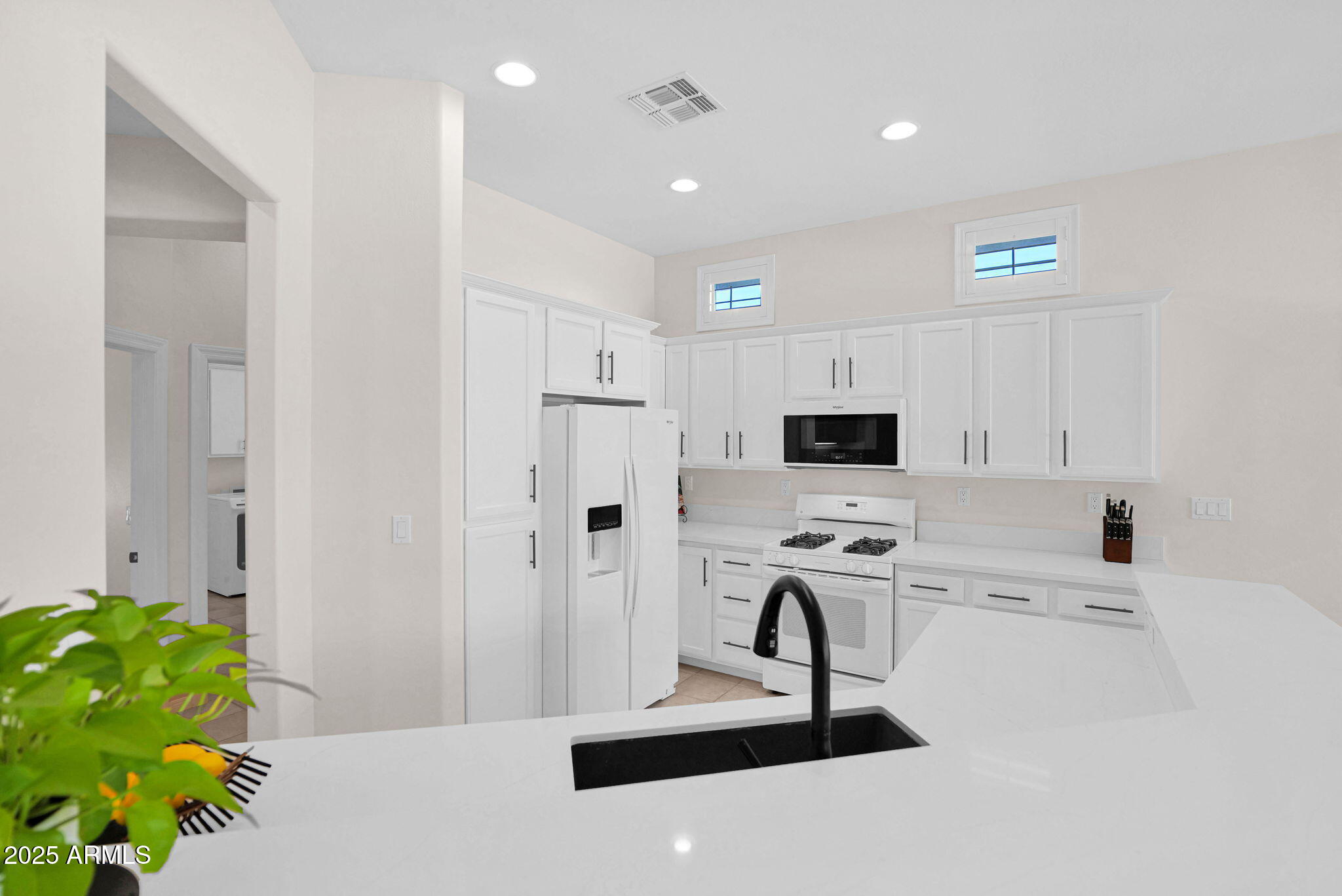 Scottsdale, Arizona, 85266, United States, 2 Bedrooms Bedrooms, ,2 BathroomsBathrooms,Residential,For Sale,1987533