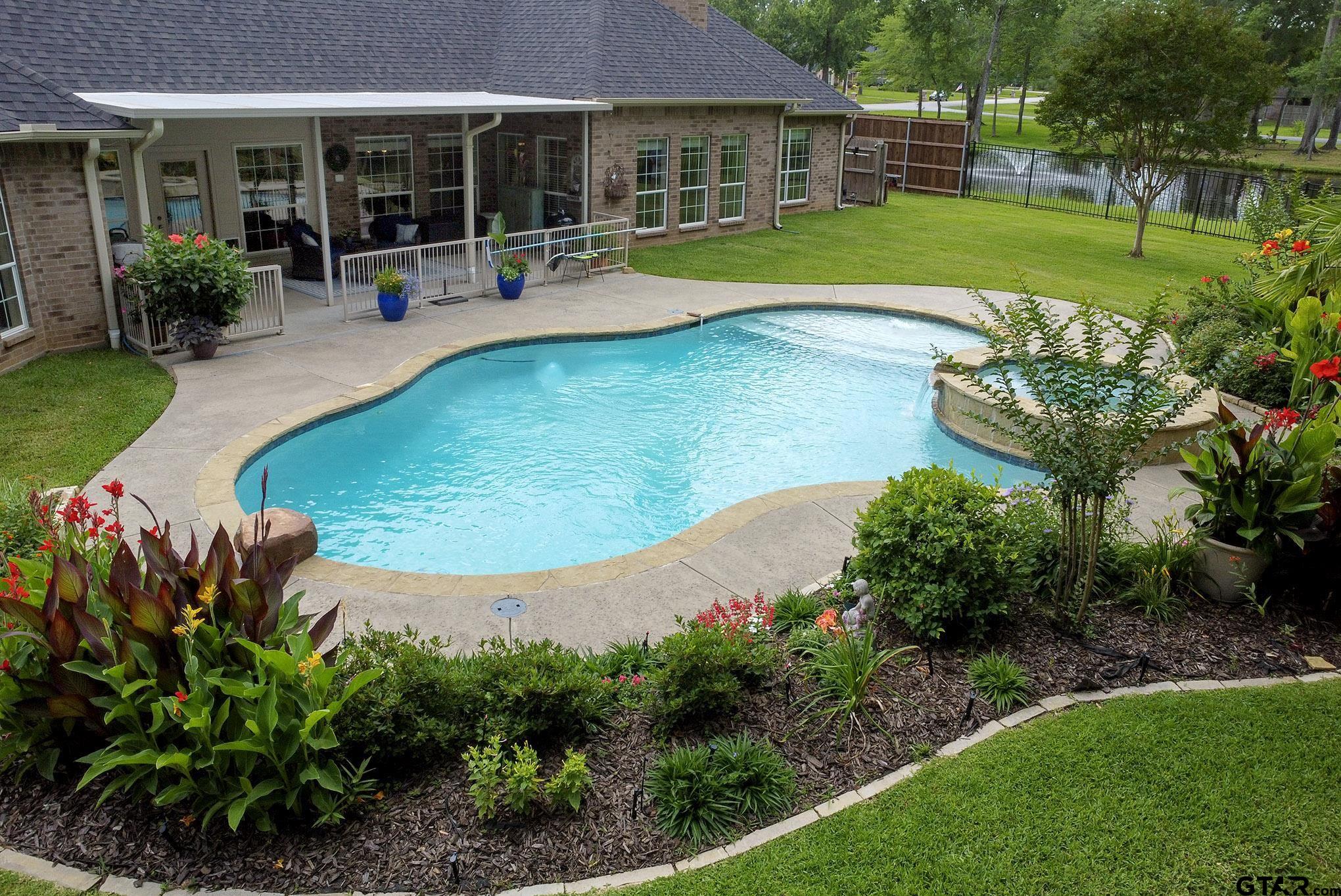 Flint, Texas, 75762, United States, 4 Bedrooms Bedrooms, ,3 BathroomsBathrooms,Residential,For Sale,1857691