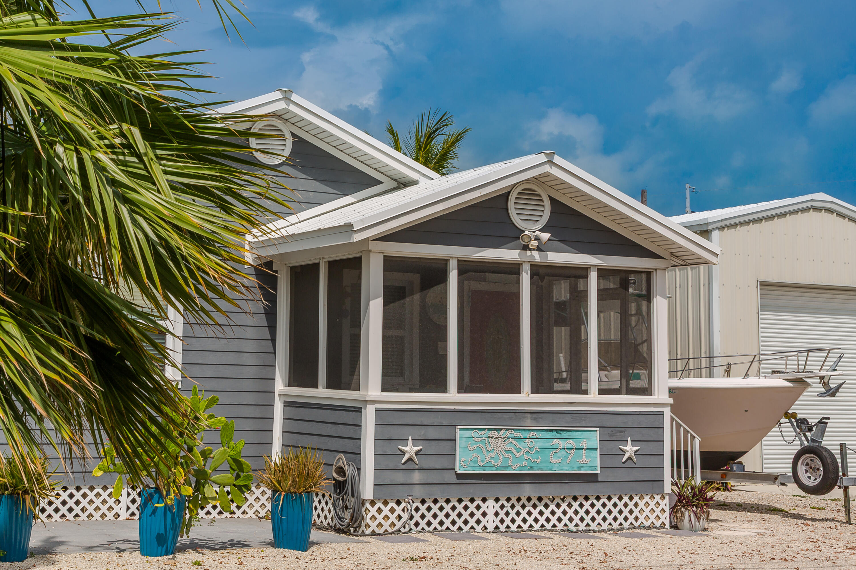 MARATHON, Florida, 33050, United States, 2 Bedrooms Bedrooms, ,1 BathroomBathrooms,Residential,For Sale,1771071