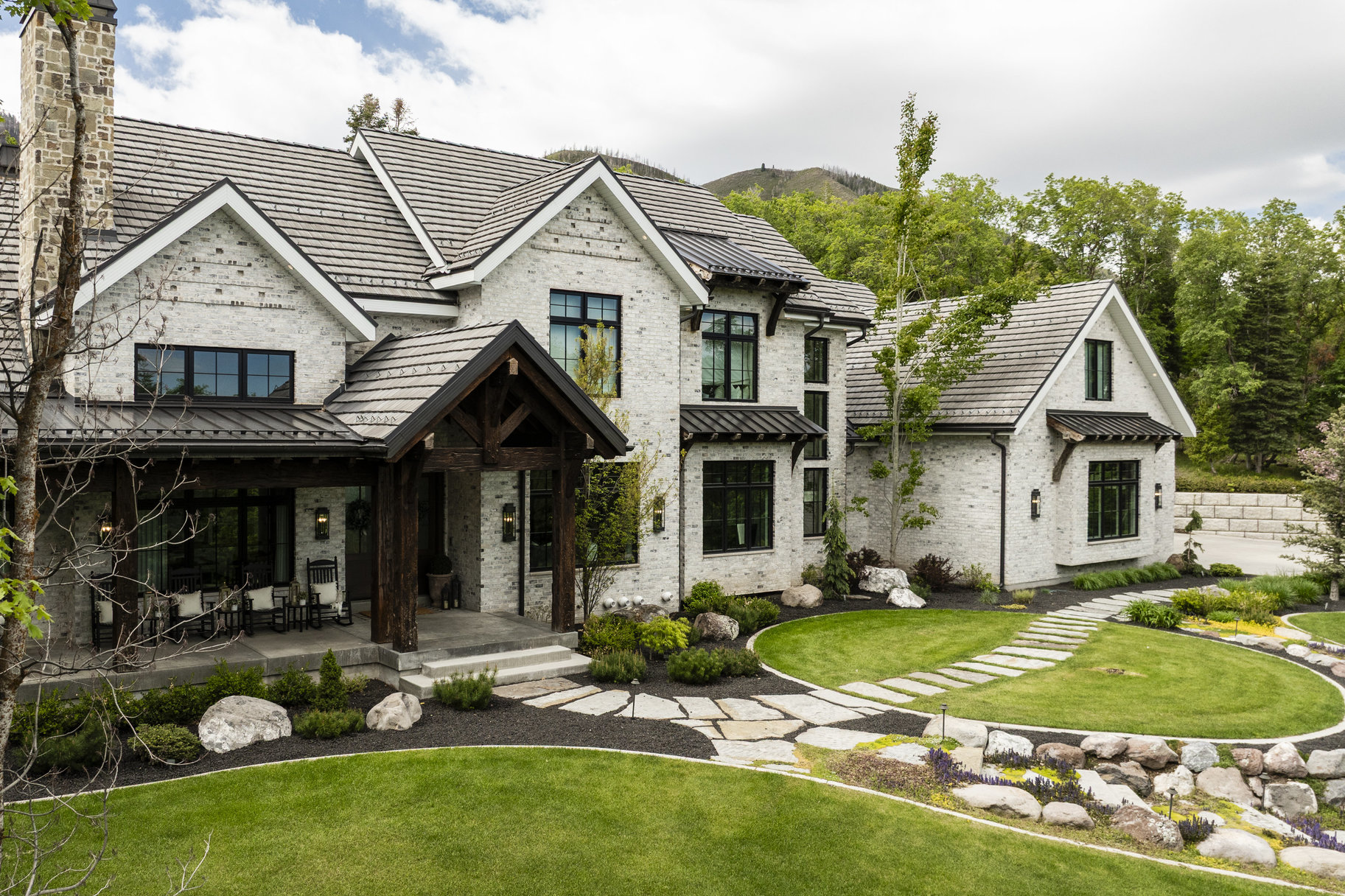  Stunning Woodland Hills Estate - 物件實景