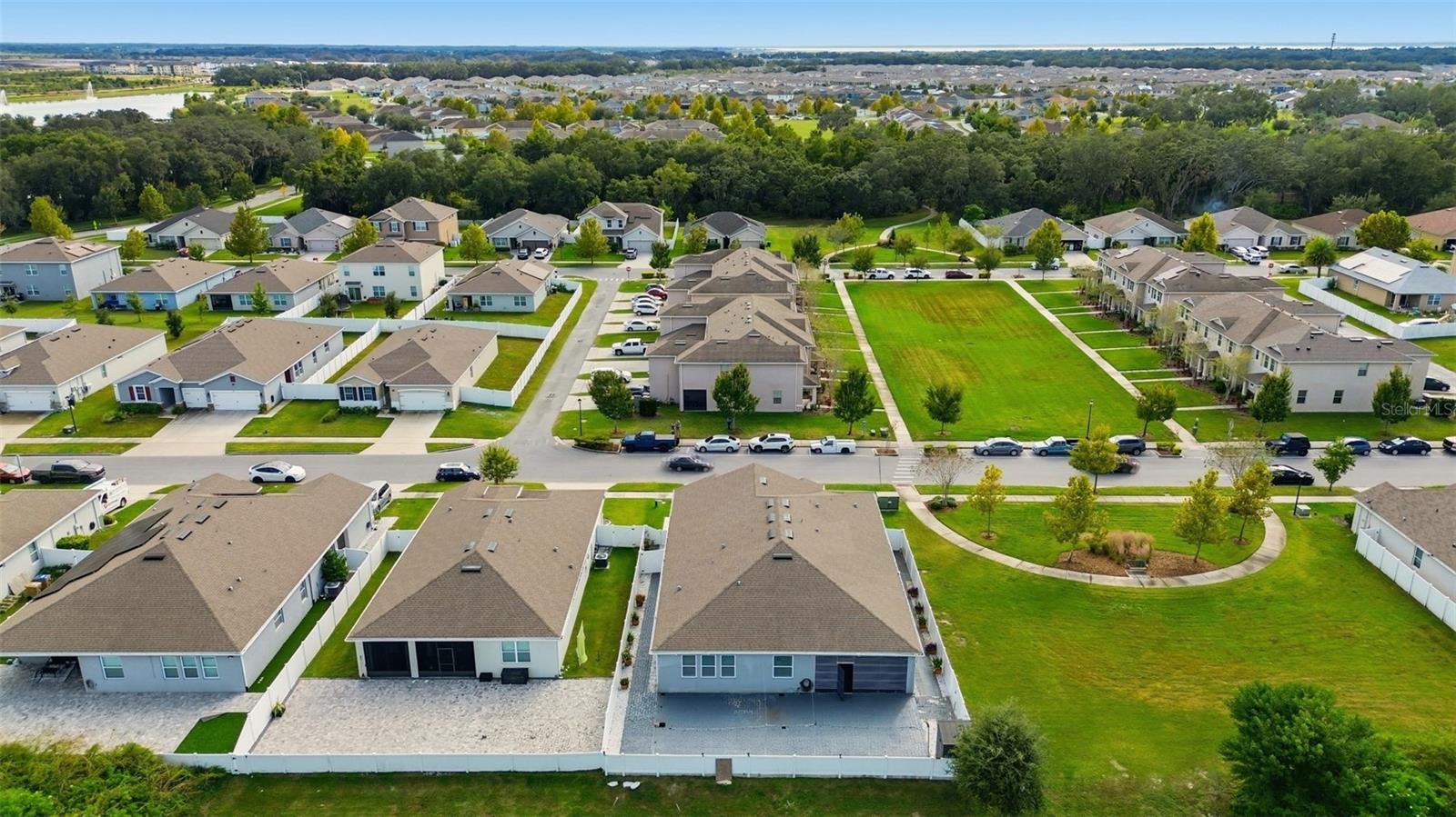 KISSIMMEE, Florida, 34744, United States, 4 Bedrooms Bedrooms, ,4 BathroomsBathrooms,Residential,For Sale,1986116