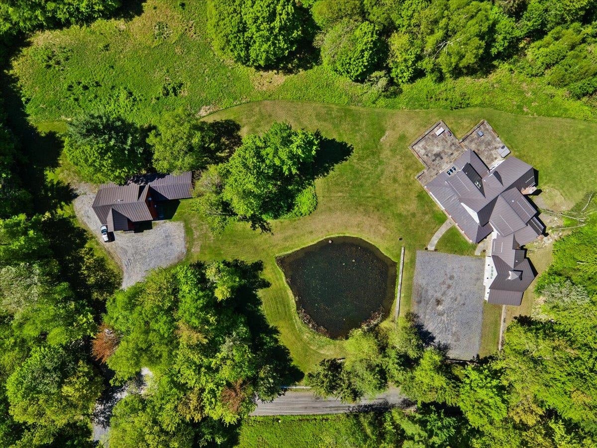 Stowe, Vermont, 05672, United States, 5 Bedrooms Bedrooms, ,7 BathroomsBathrooms,Residential,For Sale,1875535