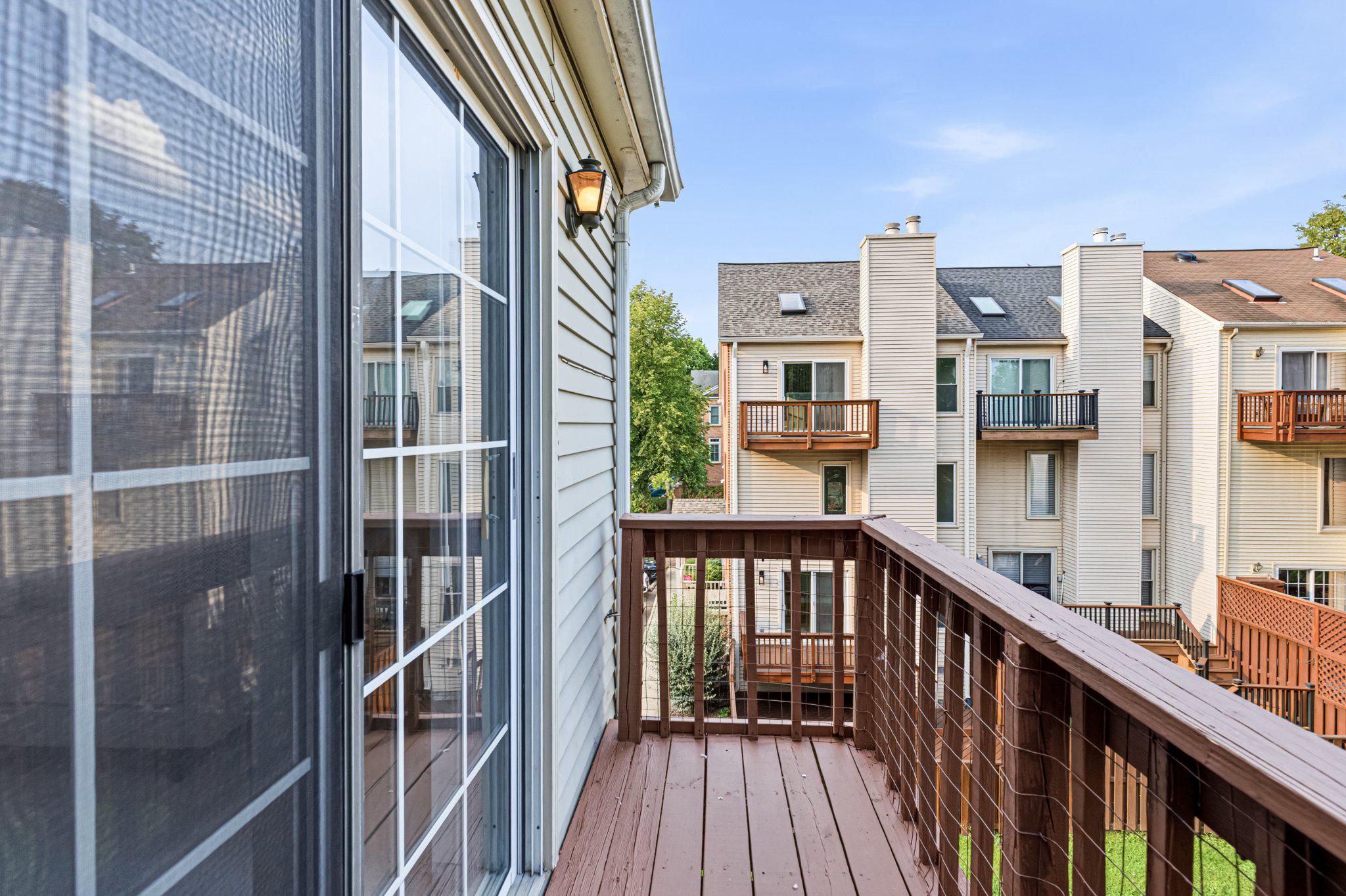  7561 Chrisland Cv Cove, Falls Church, VA, 22042 - 物件實景