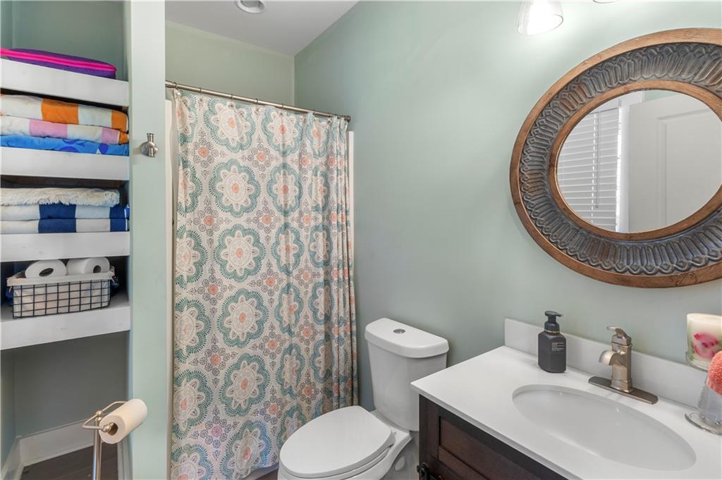 Flowery Branch, Georgia, 30542, United States, 3 Bedrooms Bedrooms, ,5 BathroomsBathrooms,Residential,For Sale,1985759