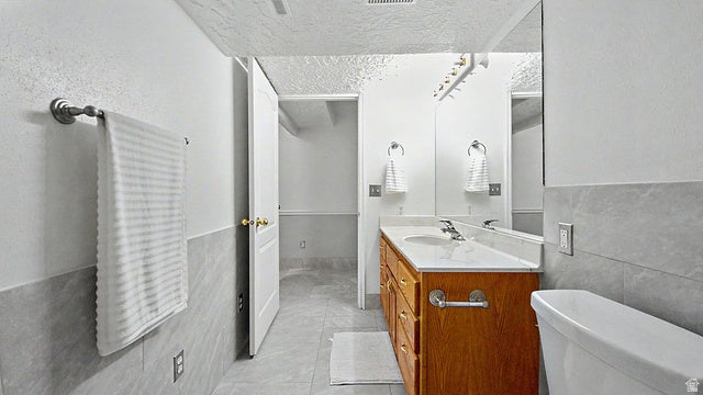 Ephraim, Utah, 84627, United States, 6 Bedrooms Bedrooms, ,3 BathroomsBathrooms,Residential,For Sale,2048073