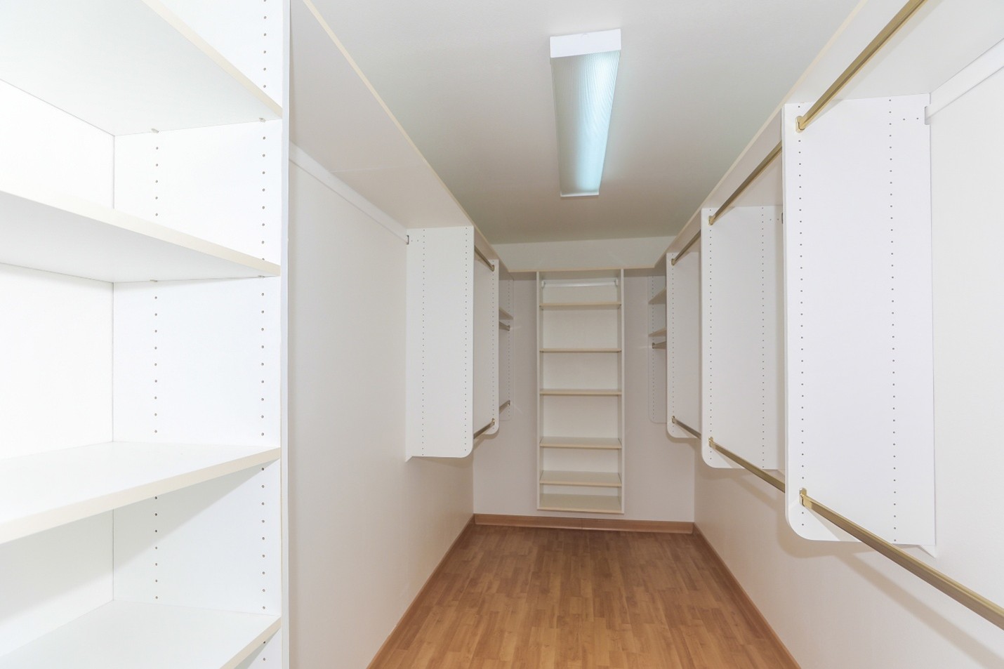 Kapolei, Hawaii, 96707, United States, 4 Bedrooms Bedrooms, ,4 BathroomsBathrooms,Residential,For Sale,1978754