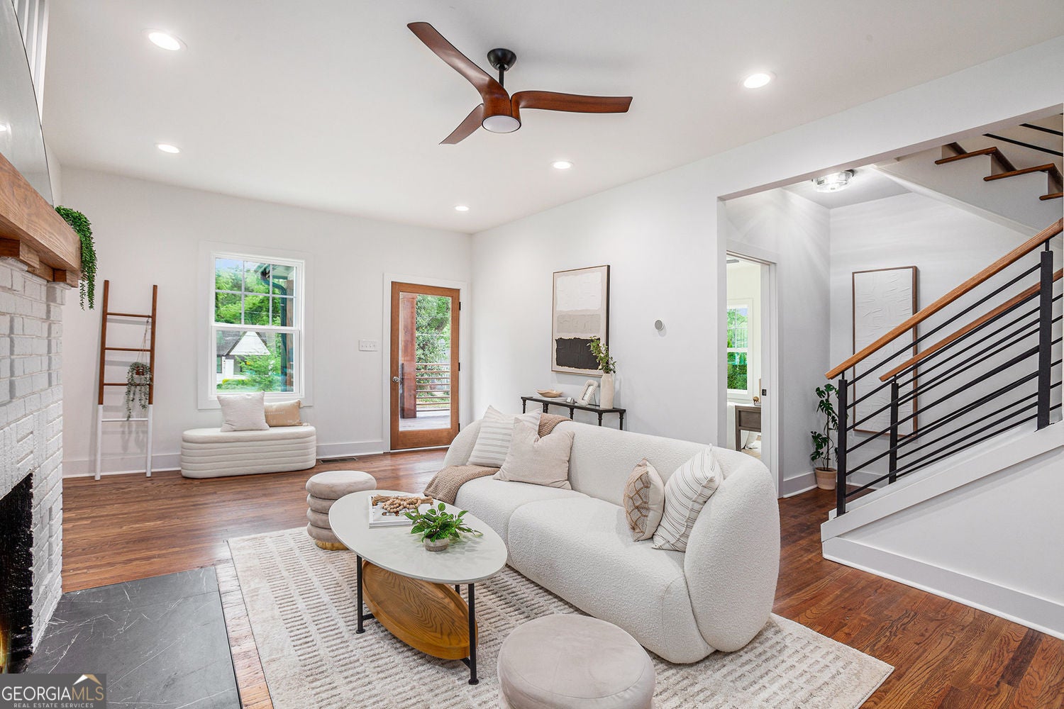 Atlanta, Georgia, 30310, United States, 4 Bedrooms Bedrooms, ,4 BathroomsBathrooms,Residential,For Sale,2000177