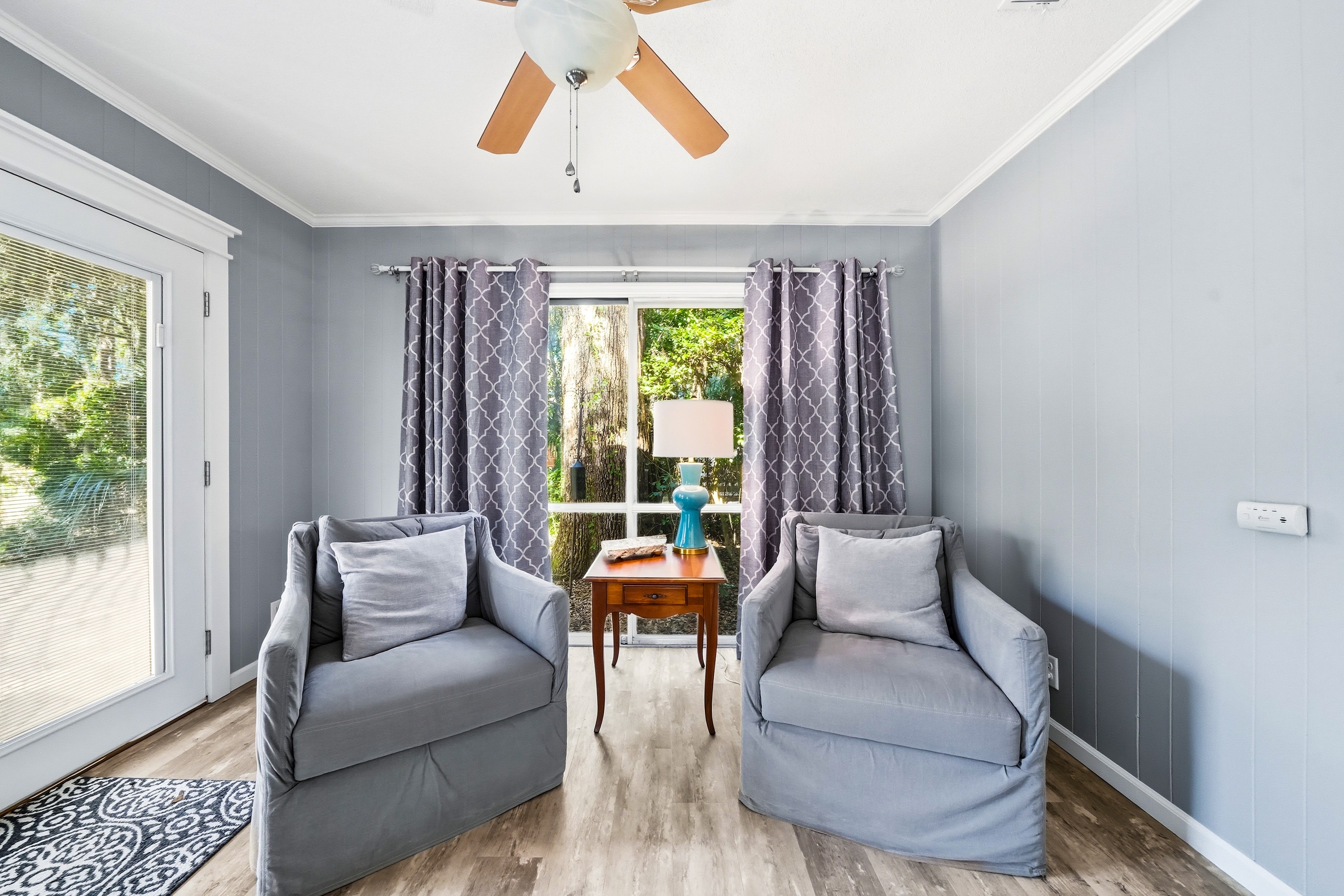  166 Saint Clair Drive - 物件實景
