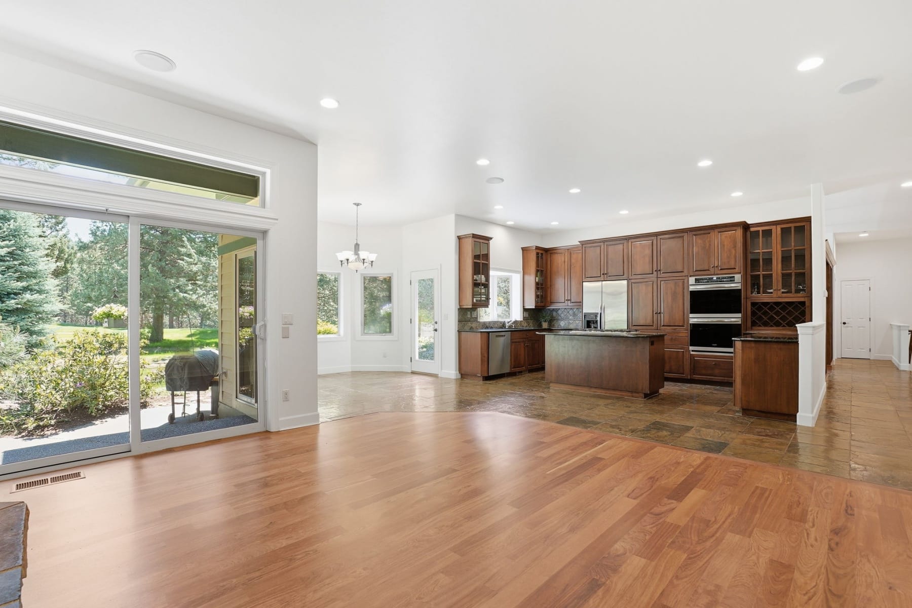  3334 NW Braid Drive Bend, OR 97703 - 物件實景