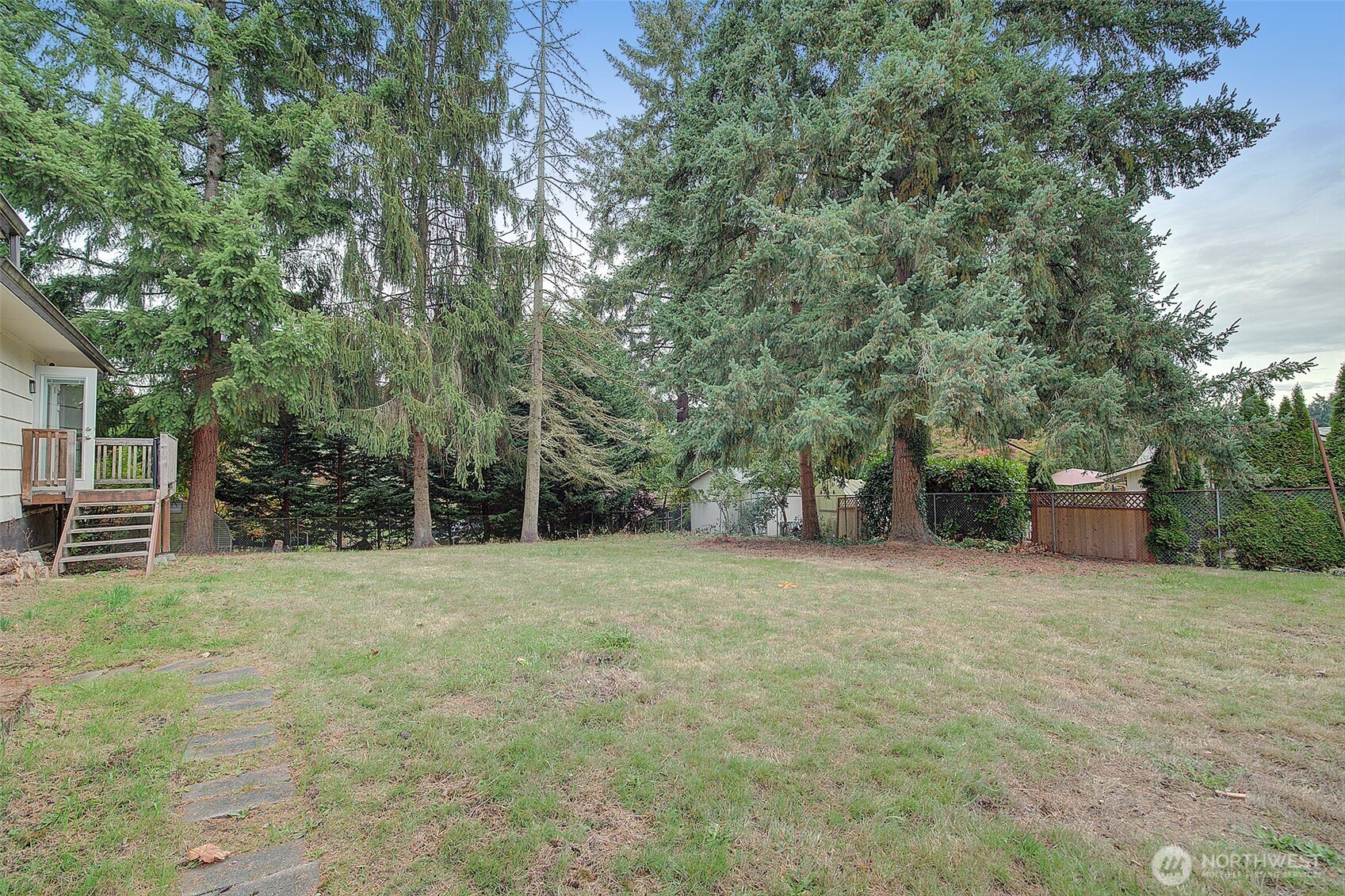 Federal Way, Washington, 98023, United States, 3 Bedrooms Bedrooms, ,3 BathroomsBathrooms,Residential,For Sale,2003316