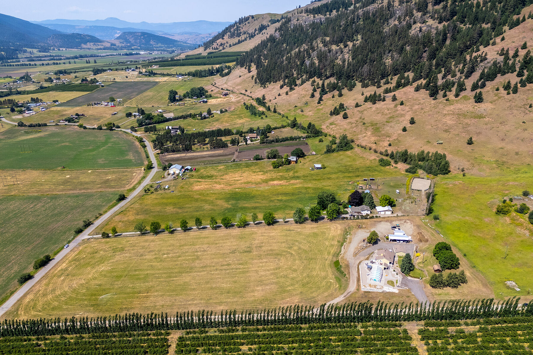  Ten Acres in Coldstream - 物件實景