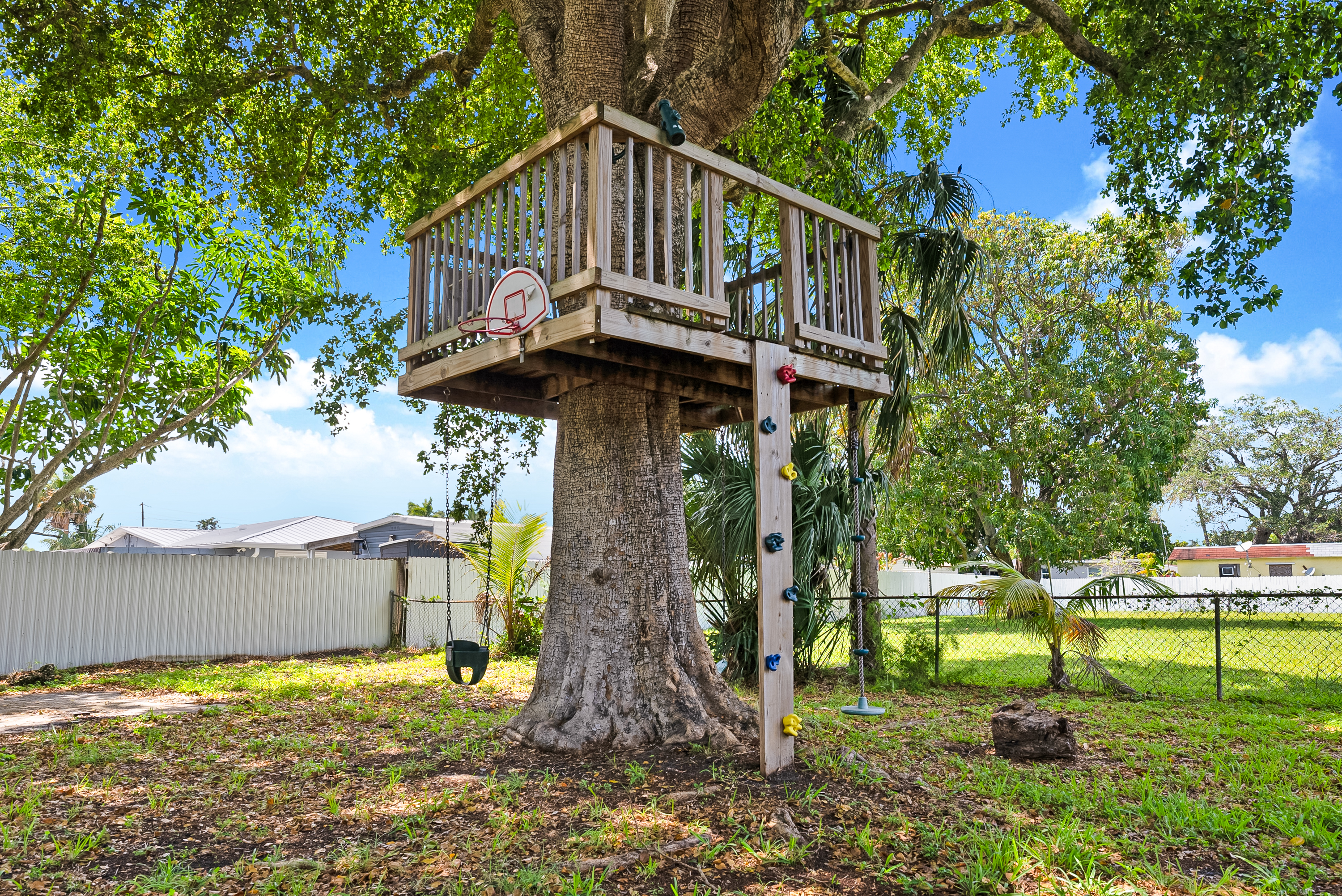  716 SW 5th Ave, Hallandale Beach, FL, 33009 - 物件實景